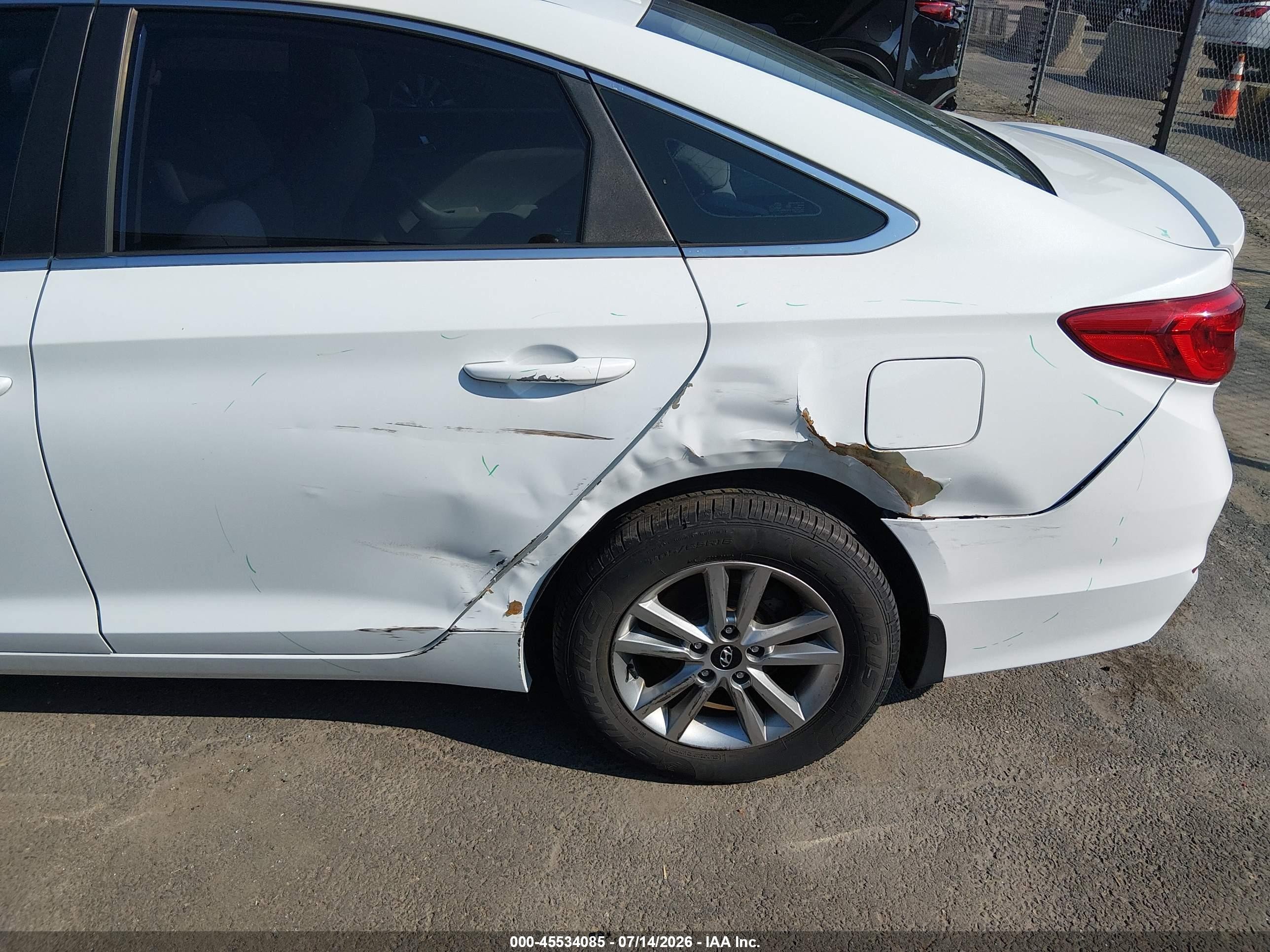 2015 Hyundai Sonata Se White vin: 5NPE24AF0FH211608