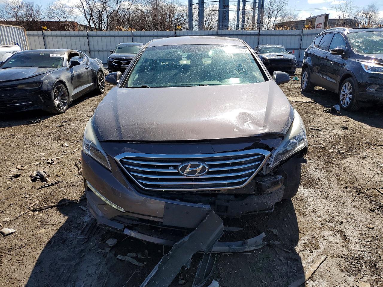2015 Hyundai Sonata Se Charcoal vin: 5NPE24AF0FH222379