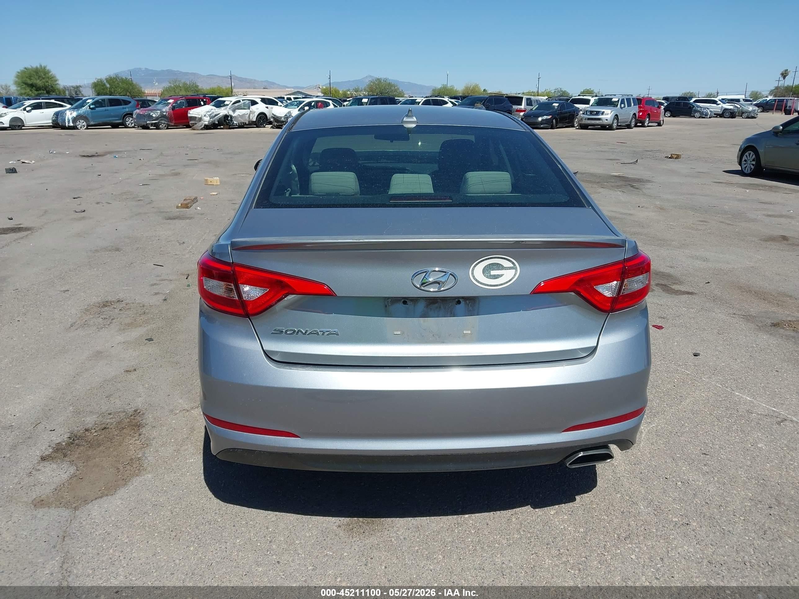 2015 Hyundai Sonata Se Gray vin: 5NPE24AF0FH230725