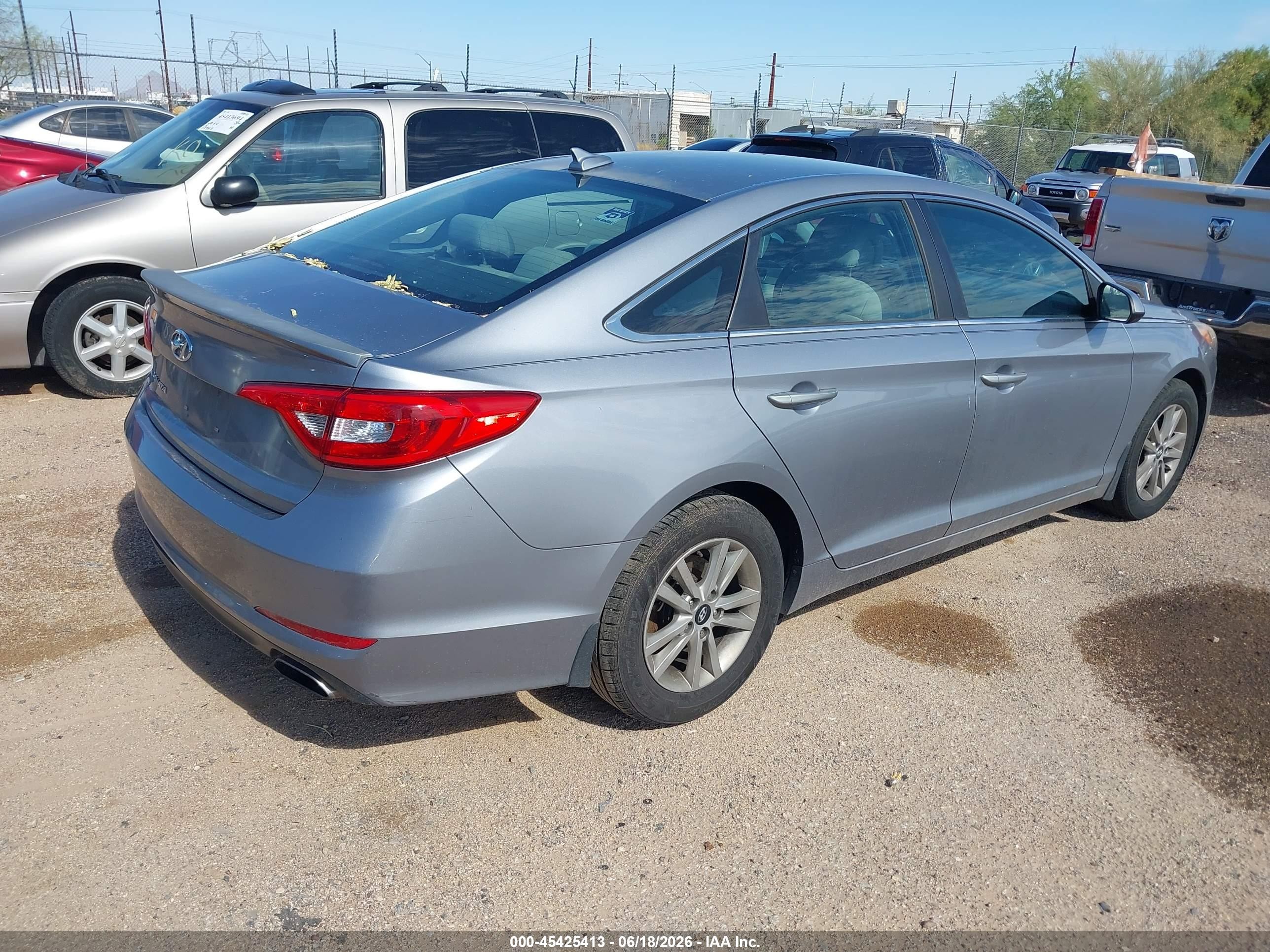 2015 Hyundai Sonata Se Silver vin: 5NPE24AF0FH240817