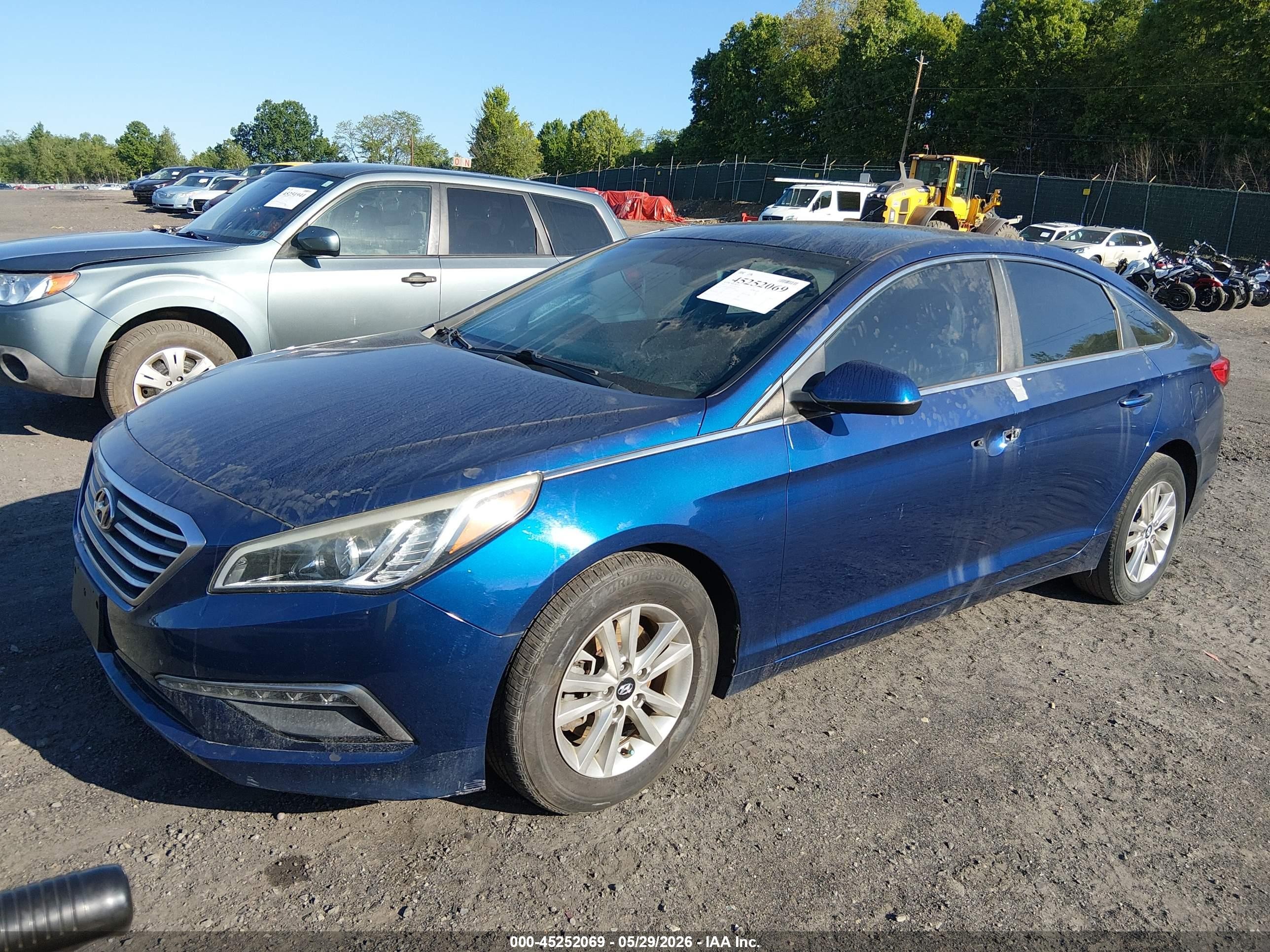 2015 Hyundai Sonata Se Синий vin: 5NPE24AF0FH248156