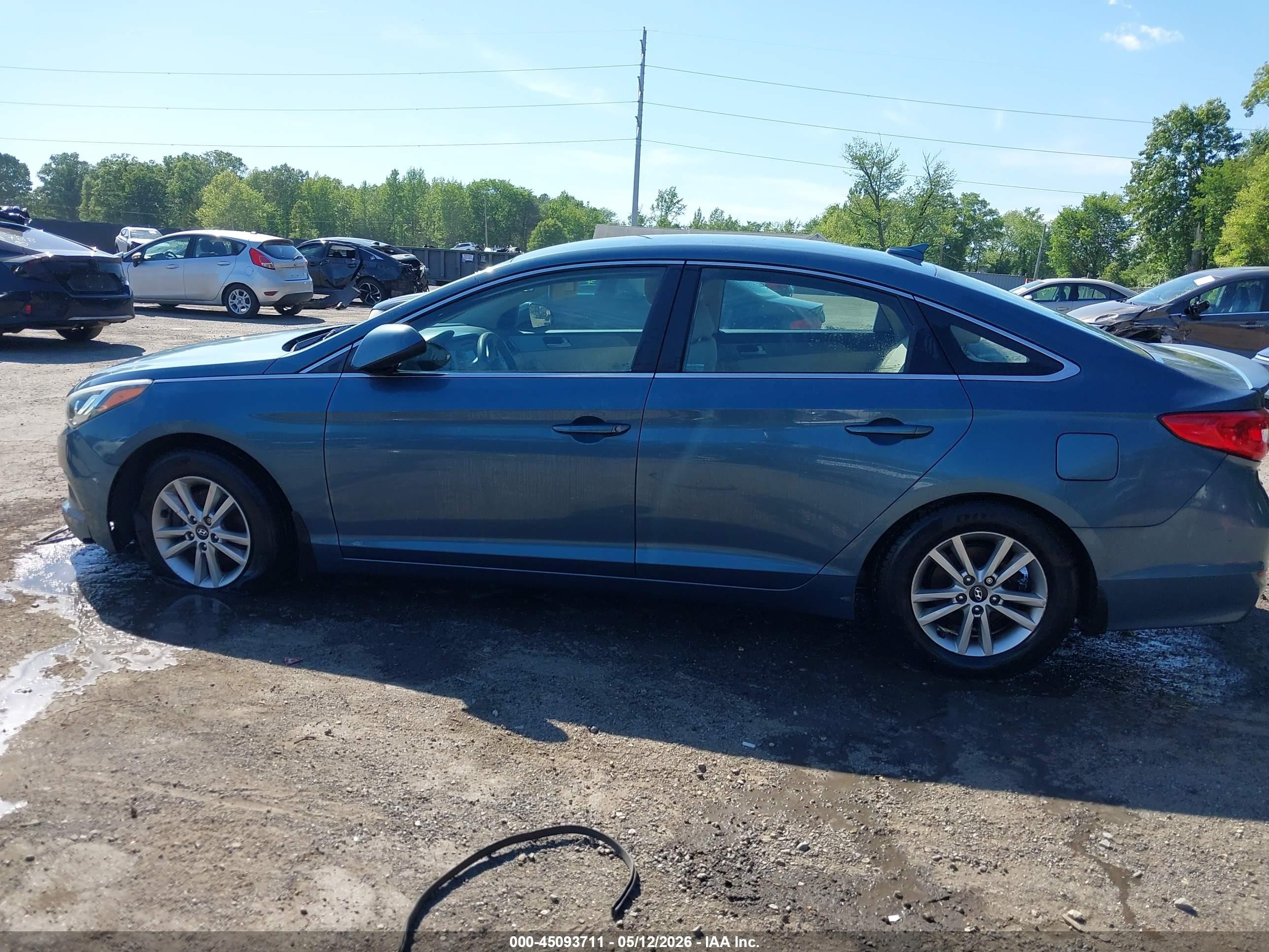 2015 Hyundai Sonata Se Blue vin: 5NPE24AF0FH255768