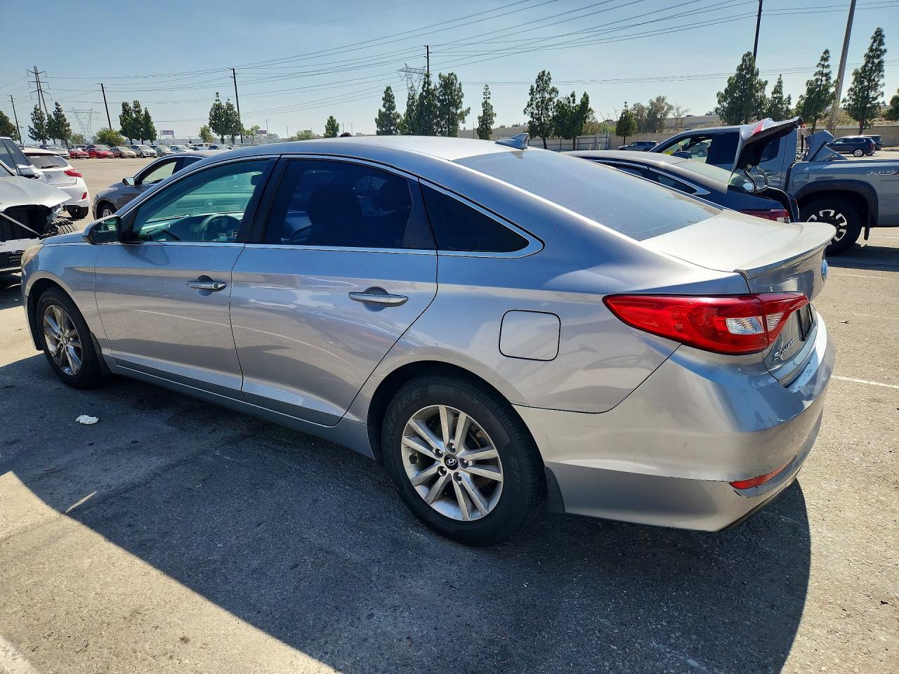 2015 Hyundai Sonata Se Silver vin: 5NPE24AF0FH258234