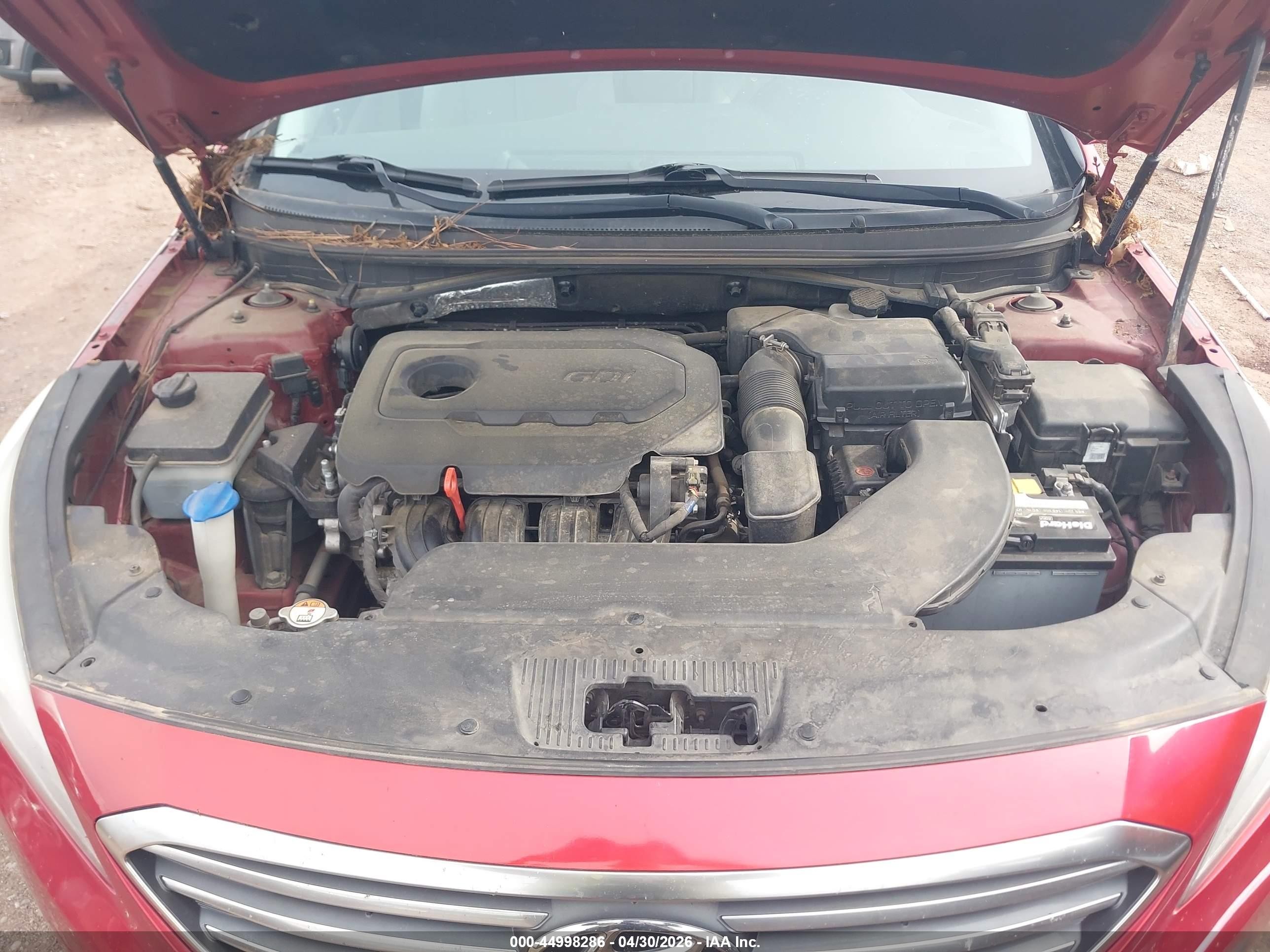 2017 Hyundai Sonata   Red vin: 5NPE24AF0HH515301