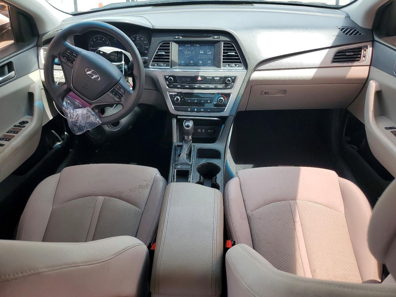 2017 Hyundai Sonata Se White vin: 5NPE24AF0HH543146