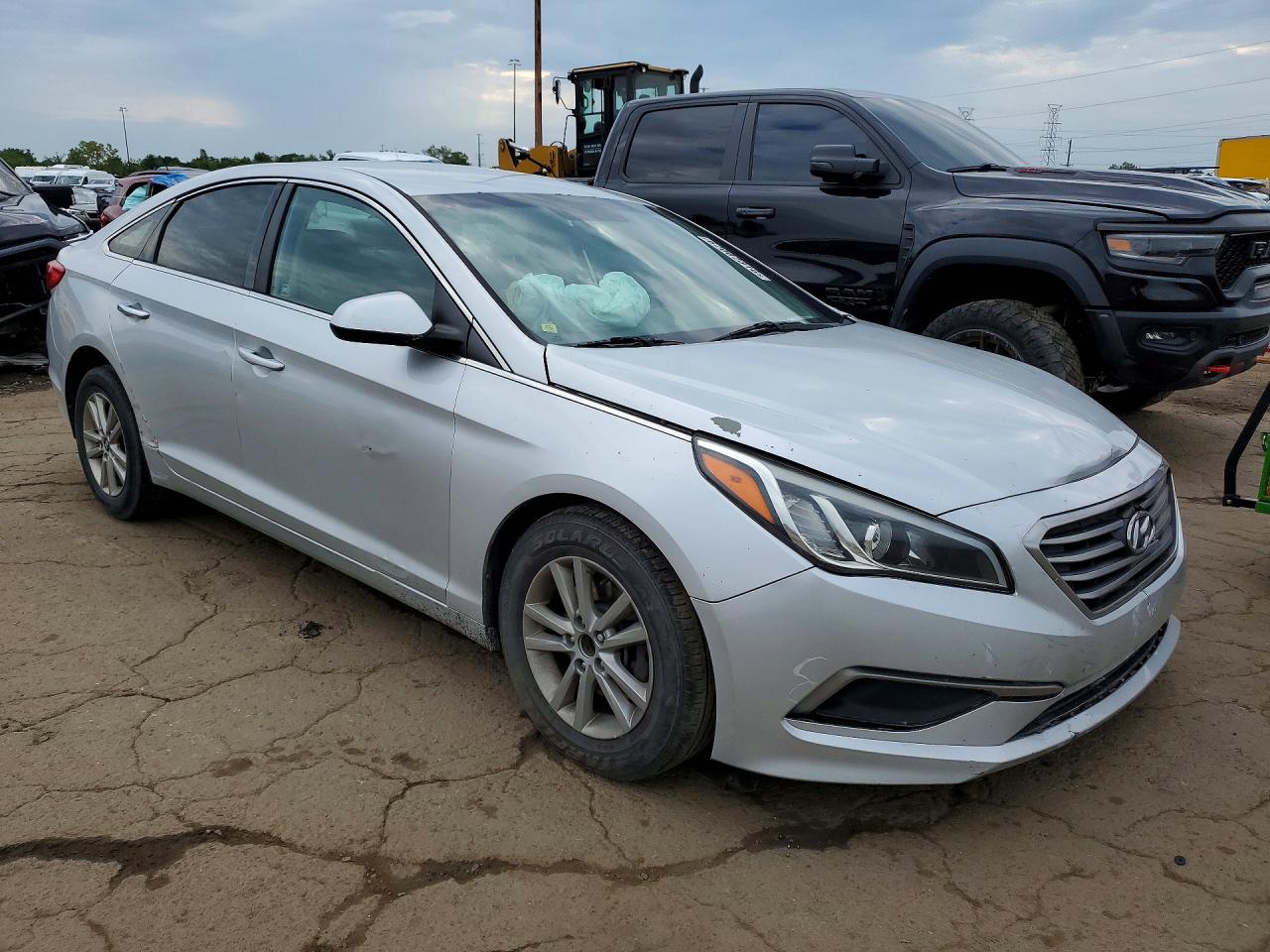 2017 Hyundai Sonata Se Silver vin: 5NPE24AF0HH545818