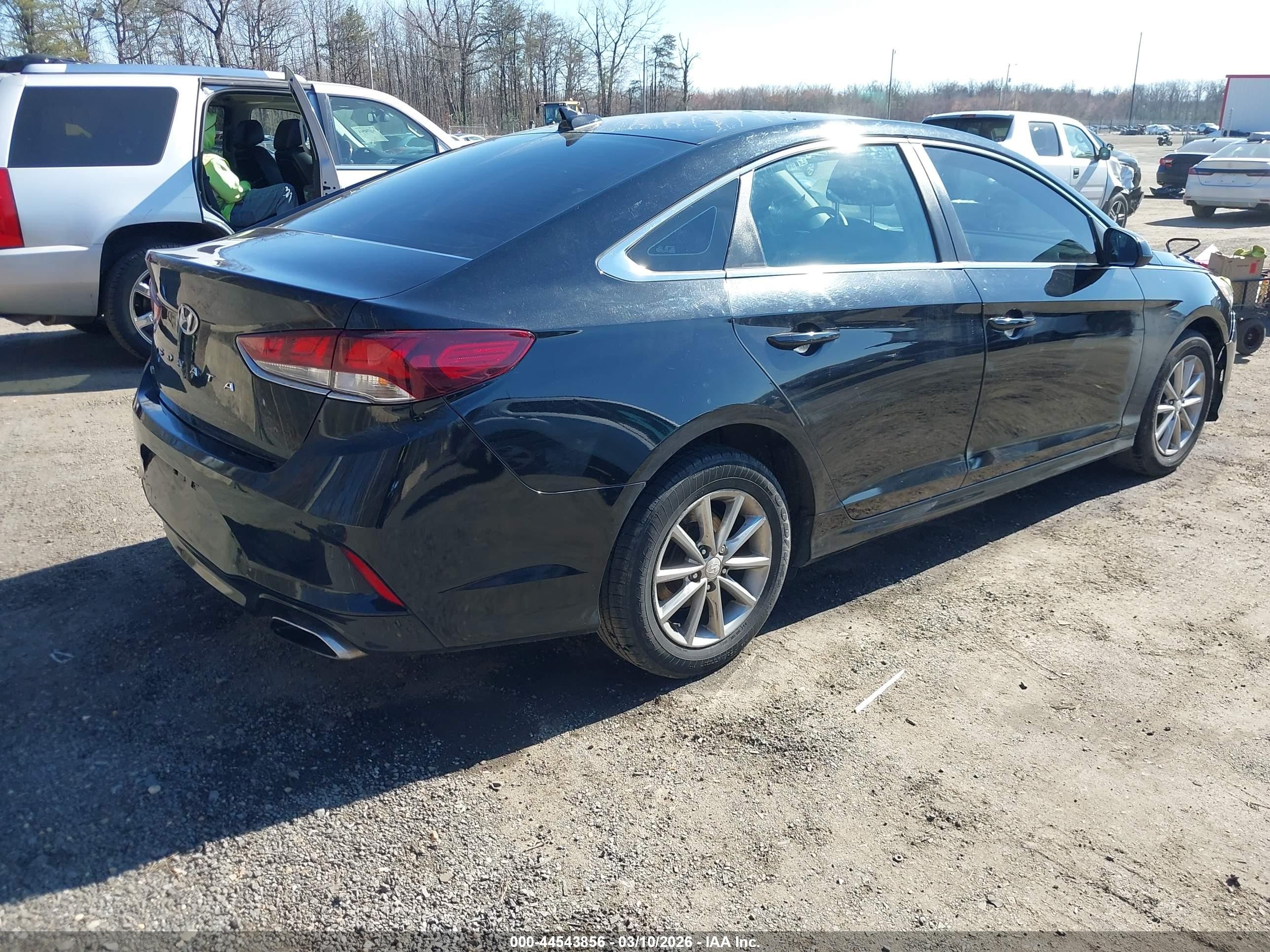 2018 Hyundai Sonata Se Black vin: 5NPE24AF0JH644368