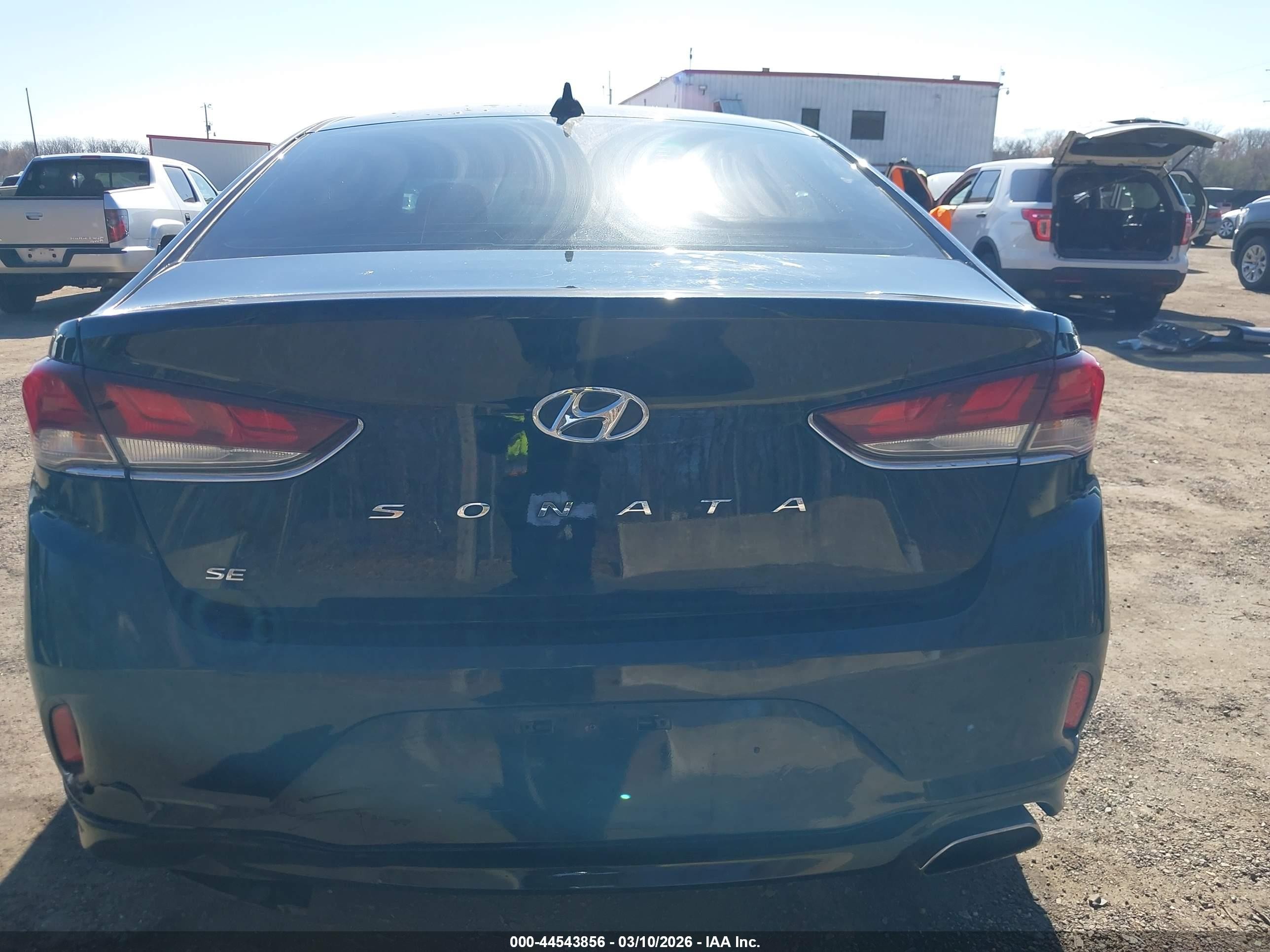 2018 Hyundai Sonata Se Black vin: 5NPE24AF0JH644368