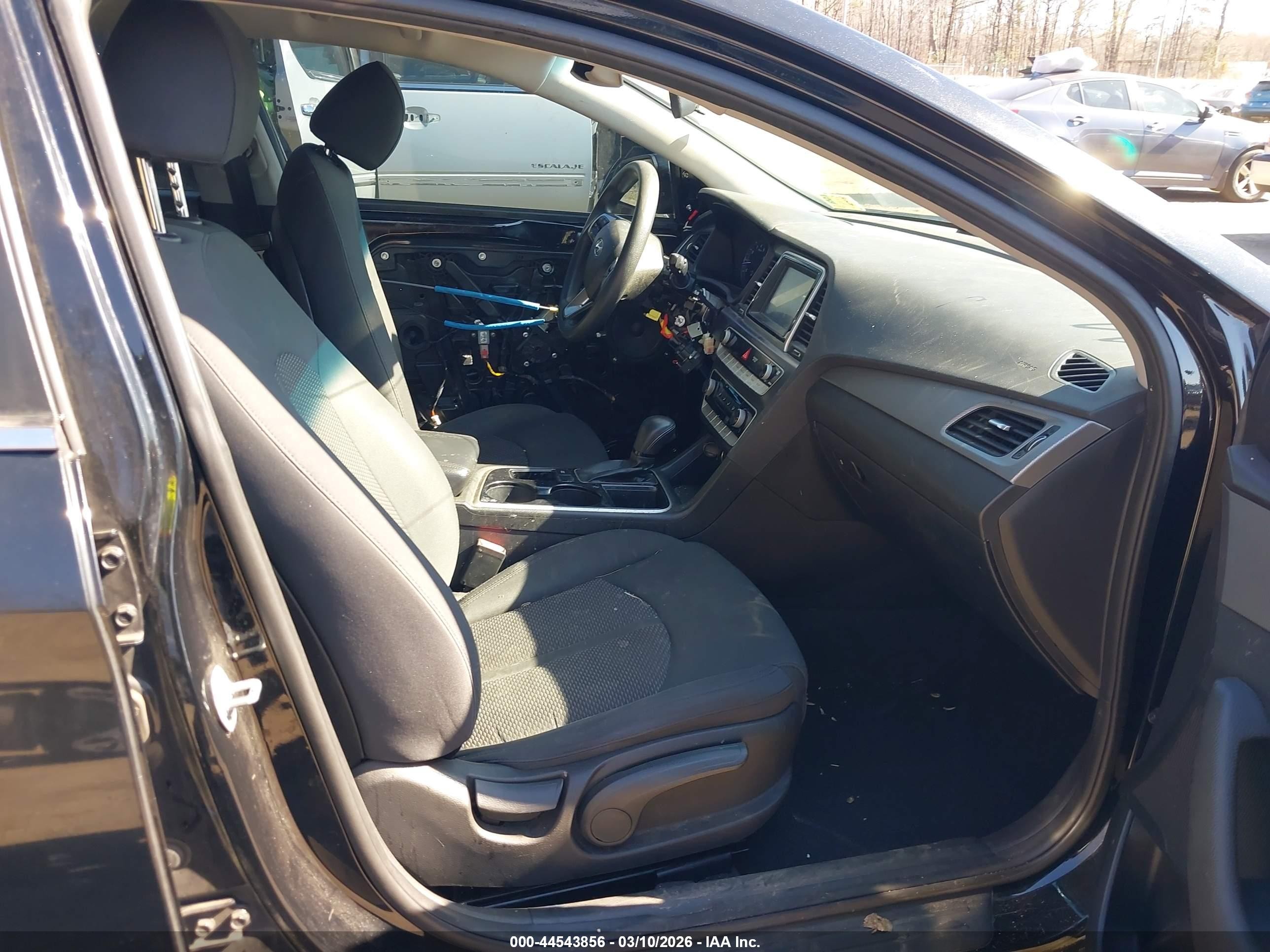 2018 Hyundai Sonata Se Black vin: 5NPE24AF0JH644368