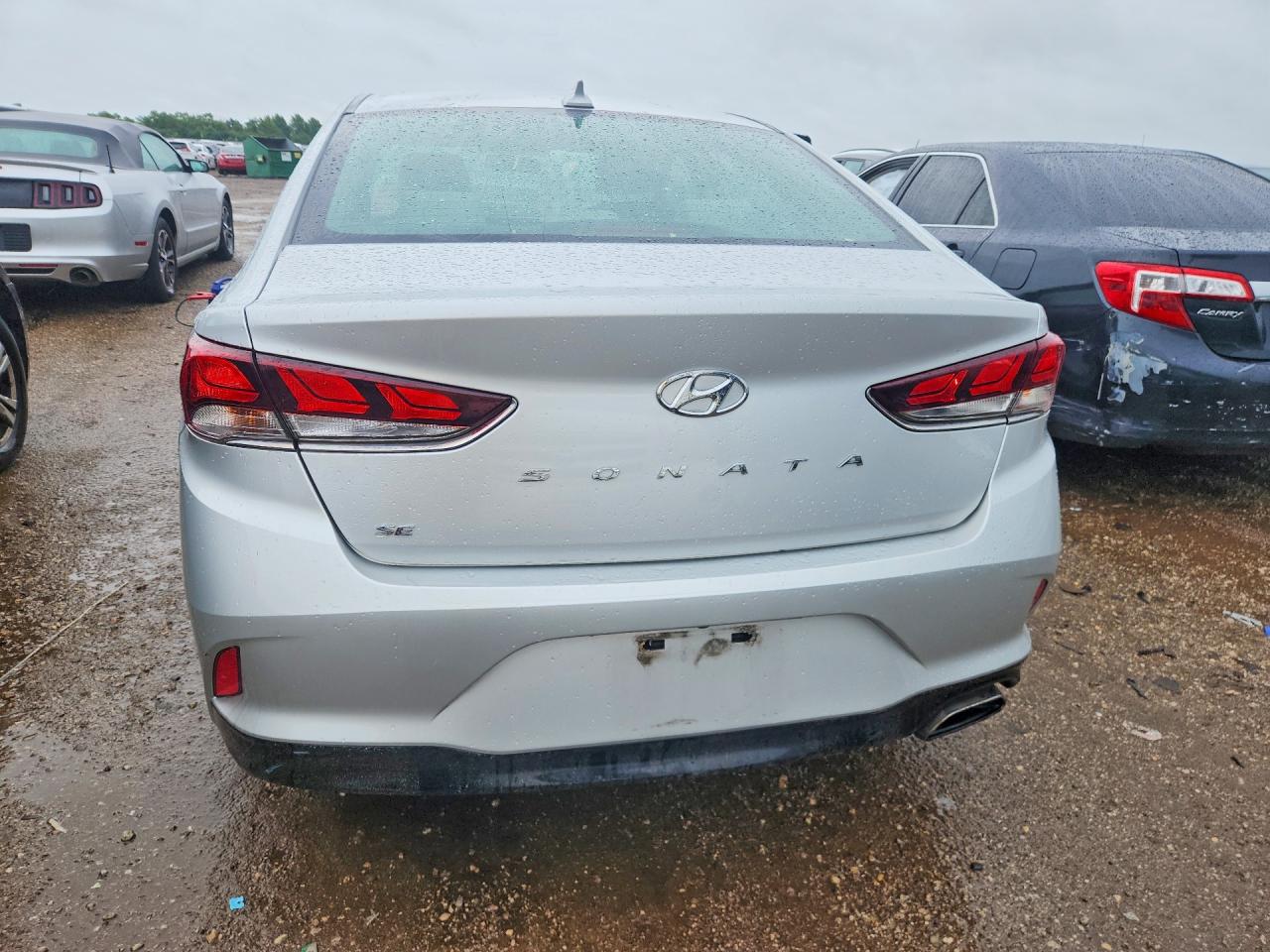 2018 Hyundai Sonata Se Серебряный vin: 5NPE24AF0JH701202