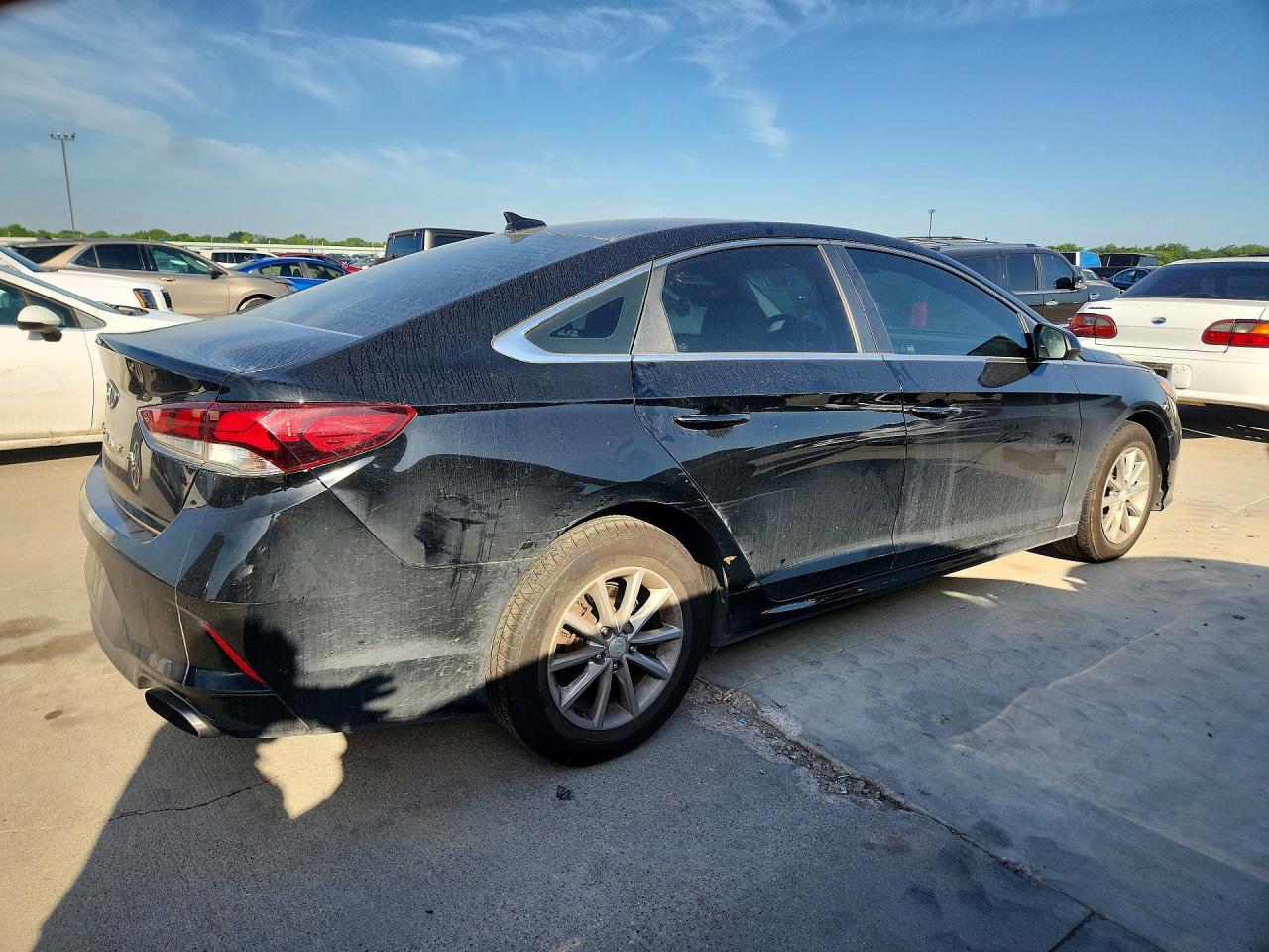 2019 Hyundai Sonata Se Black vin: 5NPE24AF0KH740499
