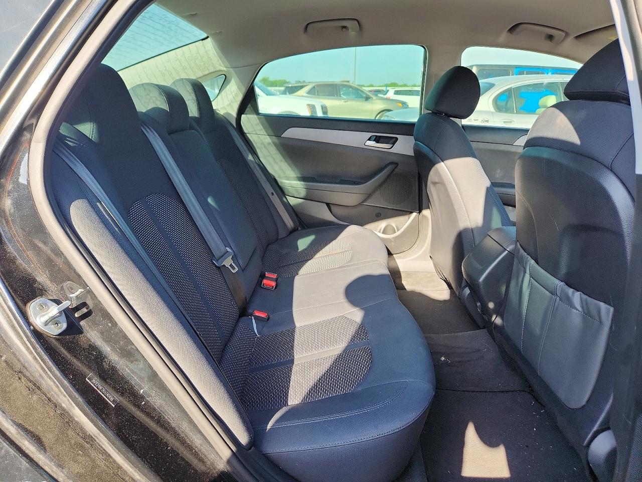 2019 Hyundai Sonata Se Black vin: 5NPE24AF0KH740499