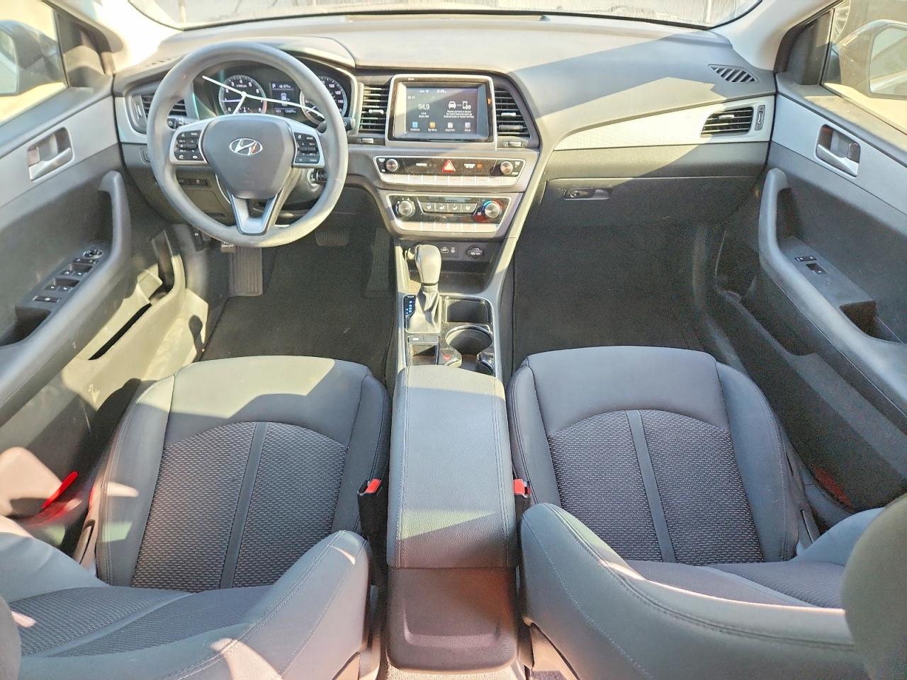 2019 Hyundai Sonata Se Black vin: 5NPE24AF0KH740499