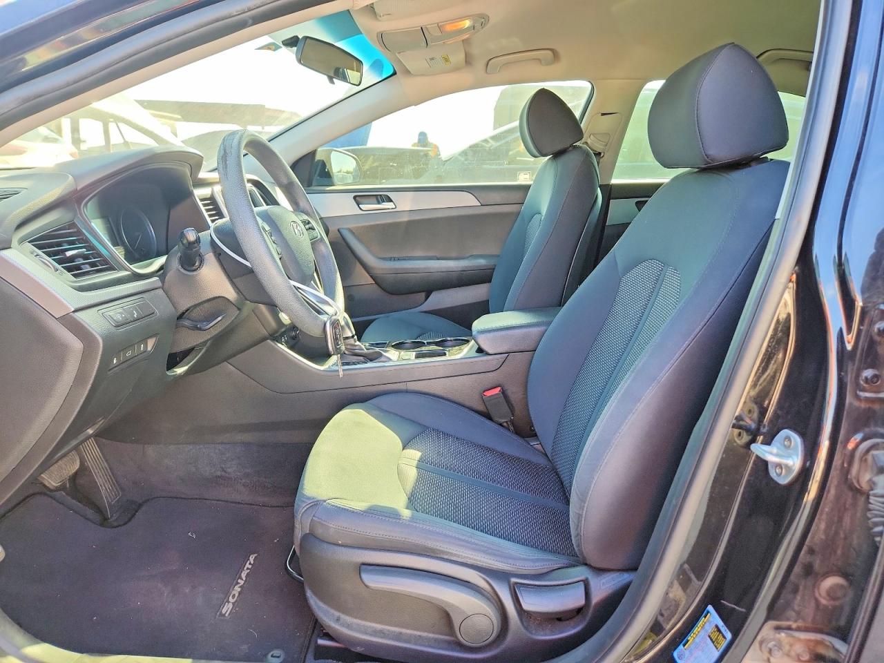2019 Hyundai Sonata Se Black vin: 5NPE24AF0KH740499