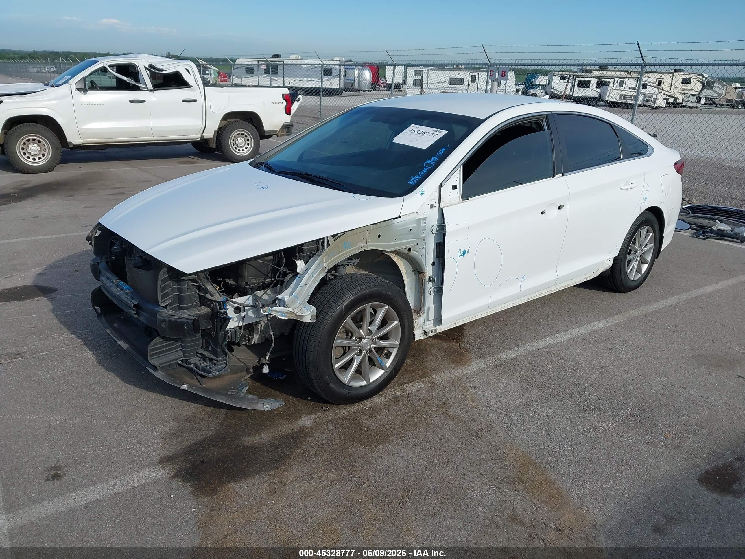 2019 Hyundai Sonata Se White vin: 5NPE24AF0KH754824