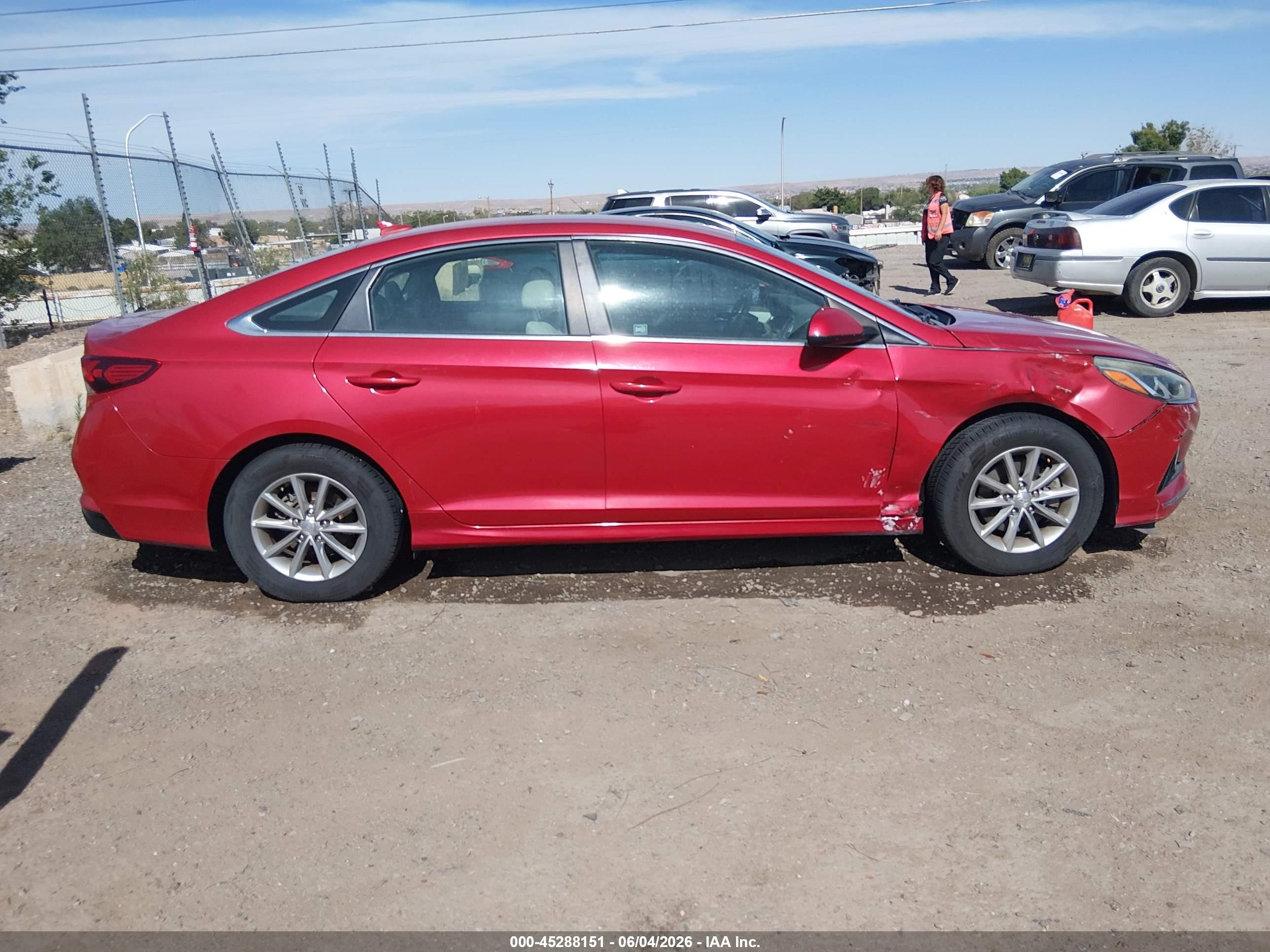 2019 Hyundai Sonata Se Красный vin: 5NPE24AF0KH792103