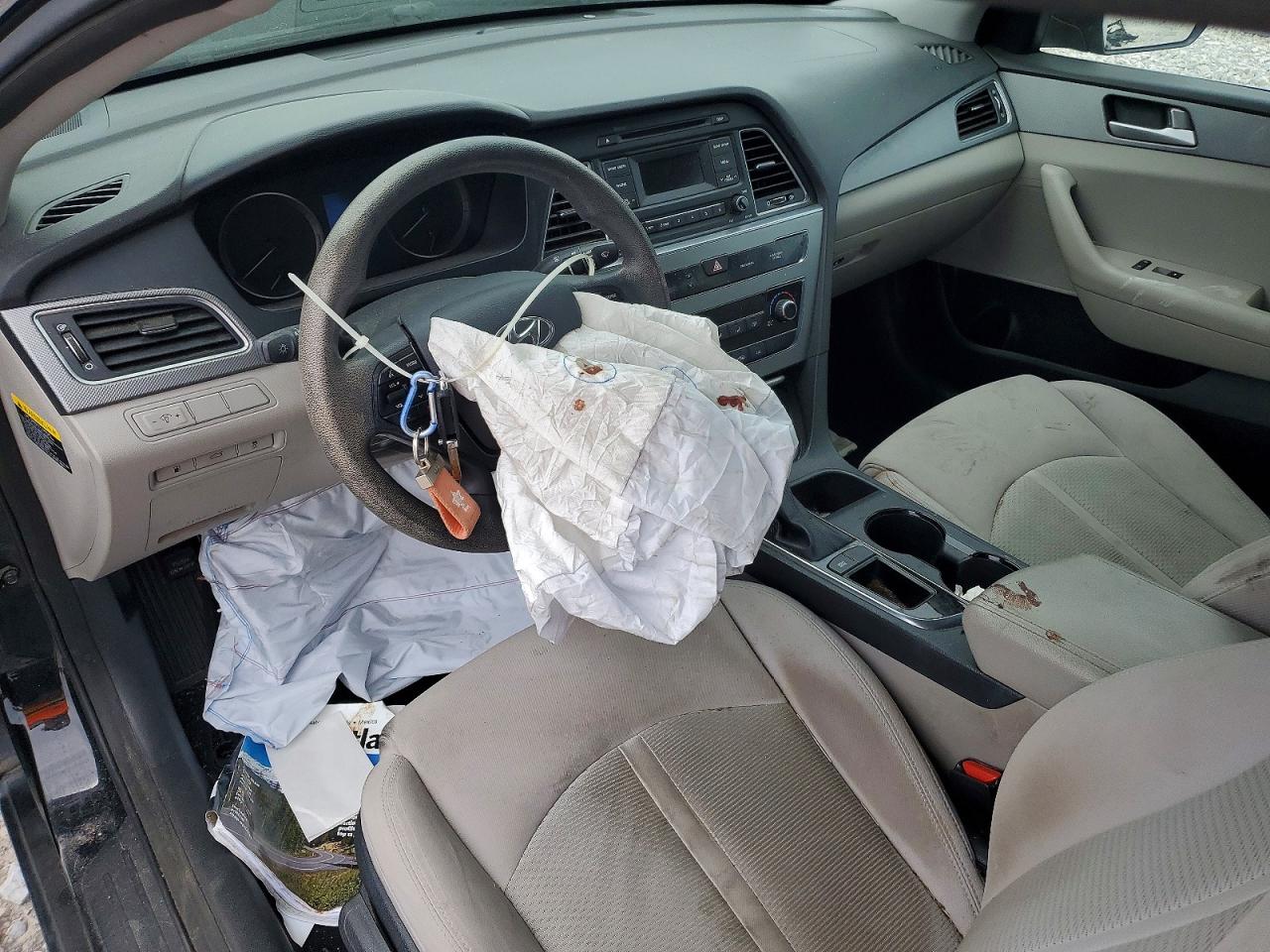 2015 Hyundai Sonata Se Черный vin: 5NPE24AF1FH005133