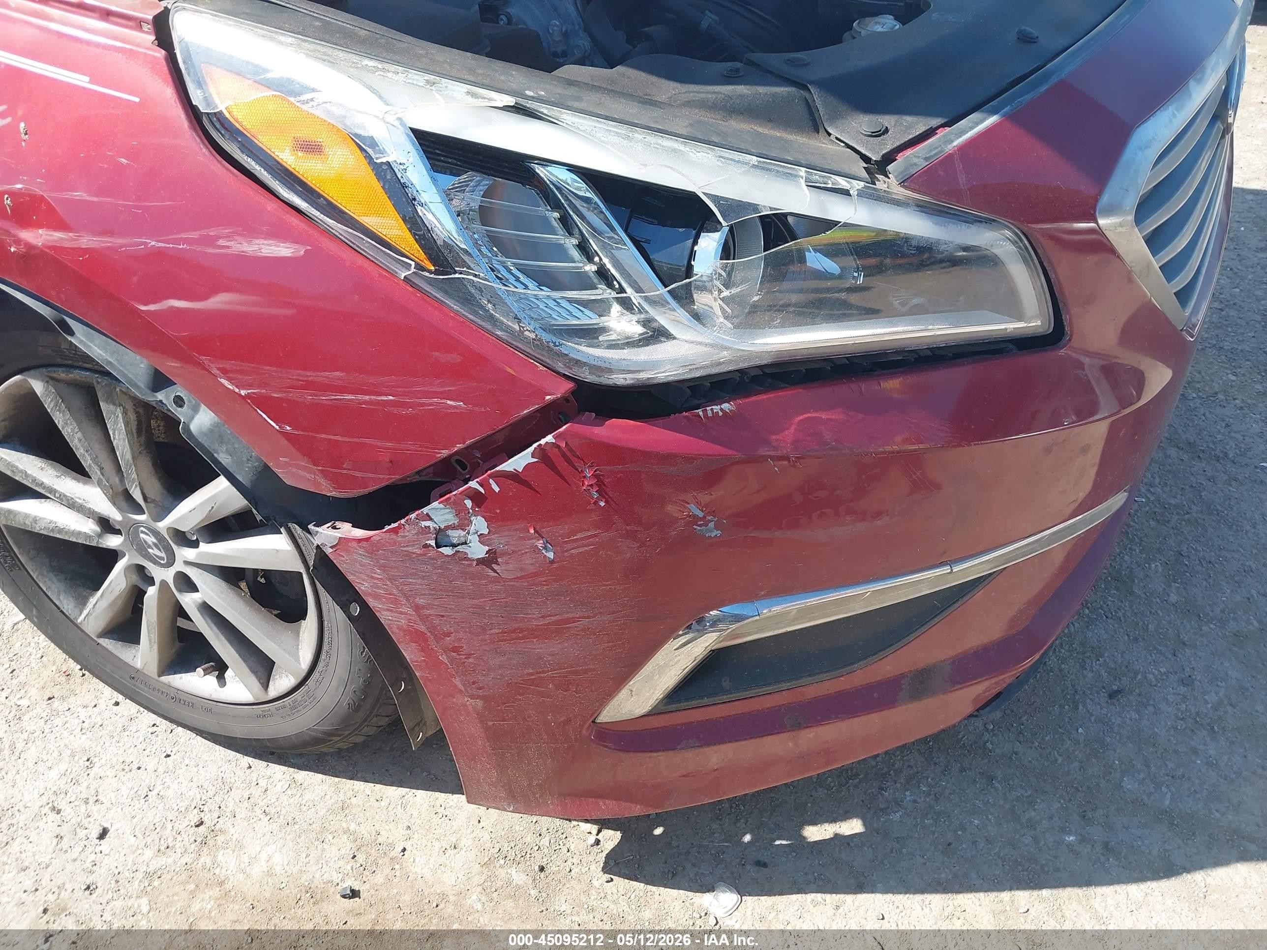 2015 Hyundai Sonata Se Burgundy vin: 5NPE24AF1FH014303