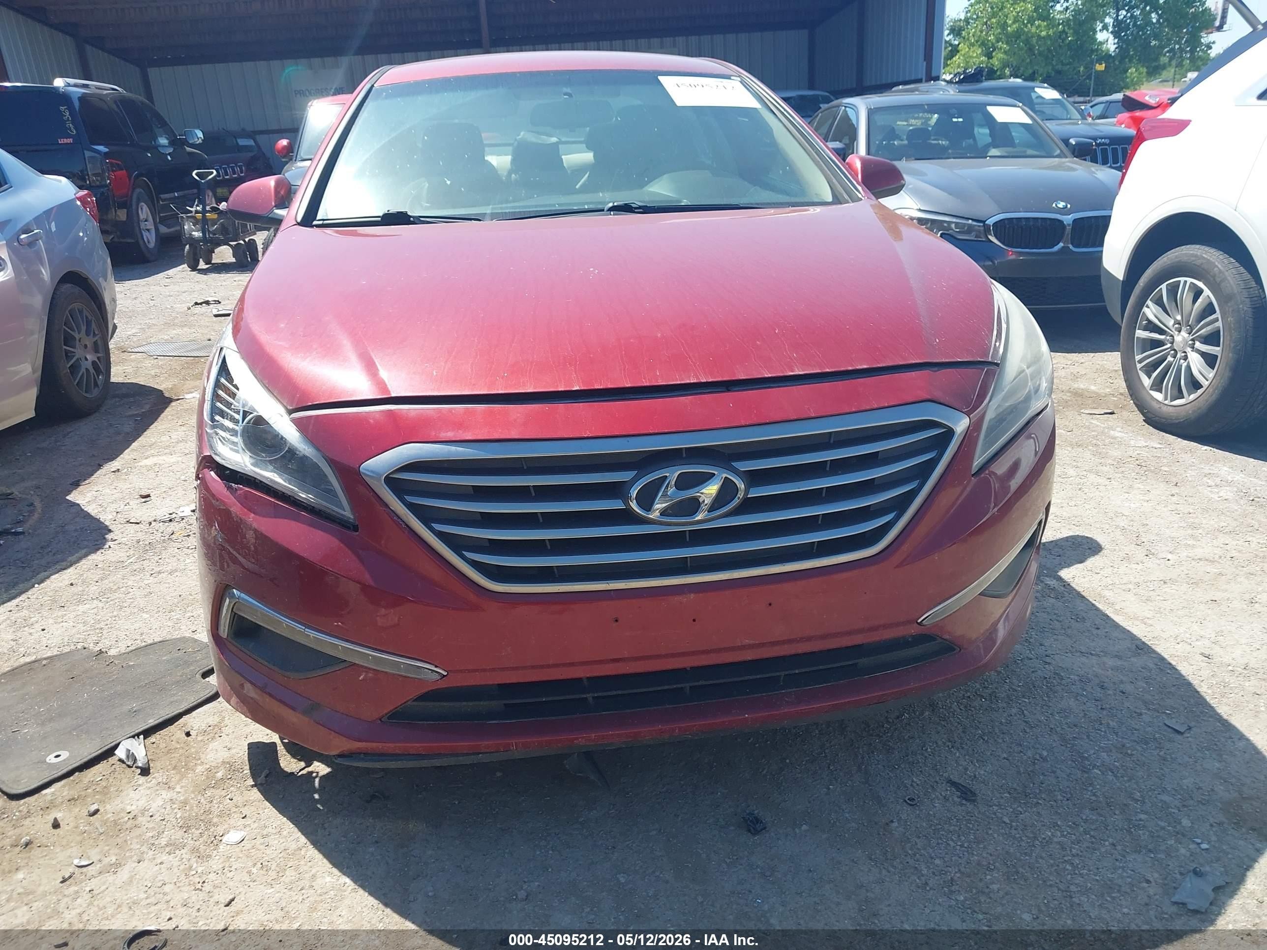 2015 Hyundai Sonata Se Burgundy vin: 5NPE24AF1FH014303