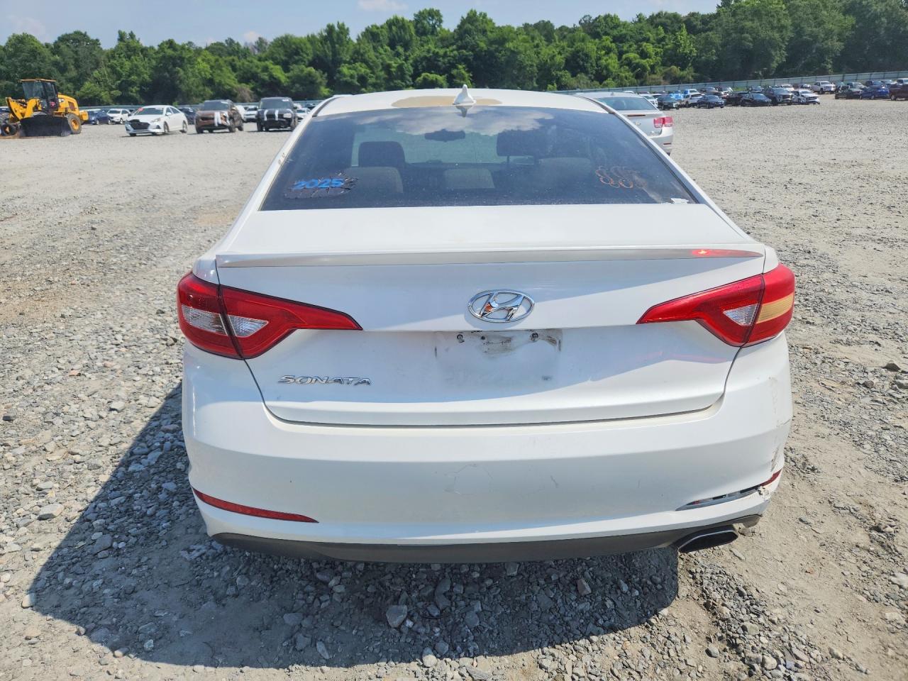2015 Hyundai Sonata Se Белый vin: 5NPE24AF1FH030615