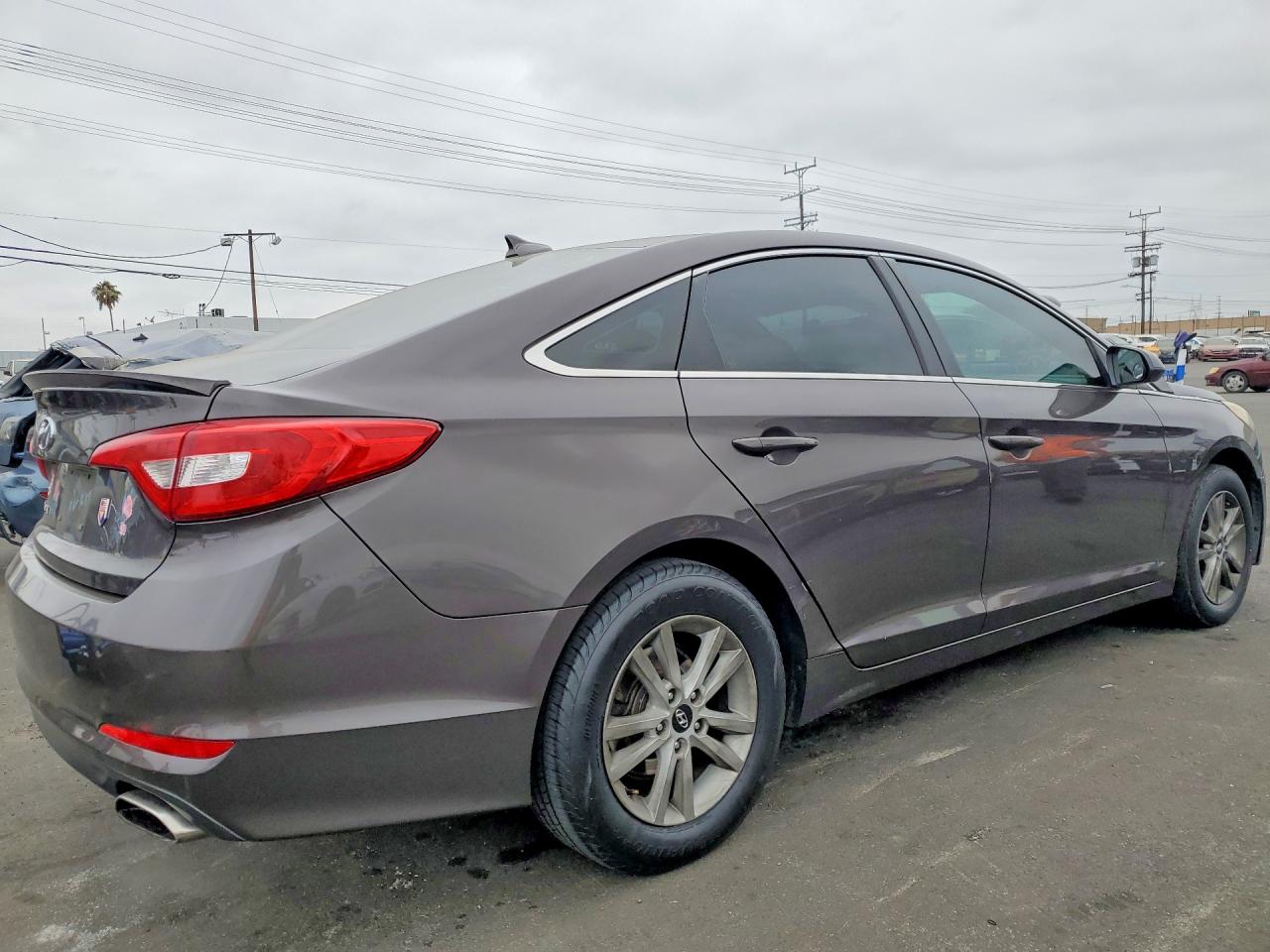 2015 Hyundai Sonata Brown vin: 5NPE24AF1FH048824