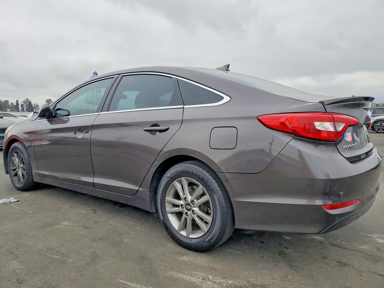 2015 Hyundai Sonata Brown vin: 5NPE24AF1FH048824