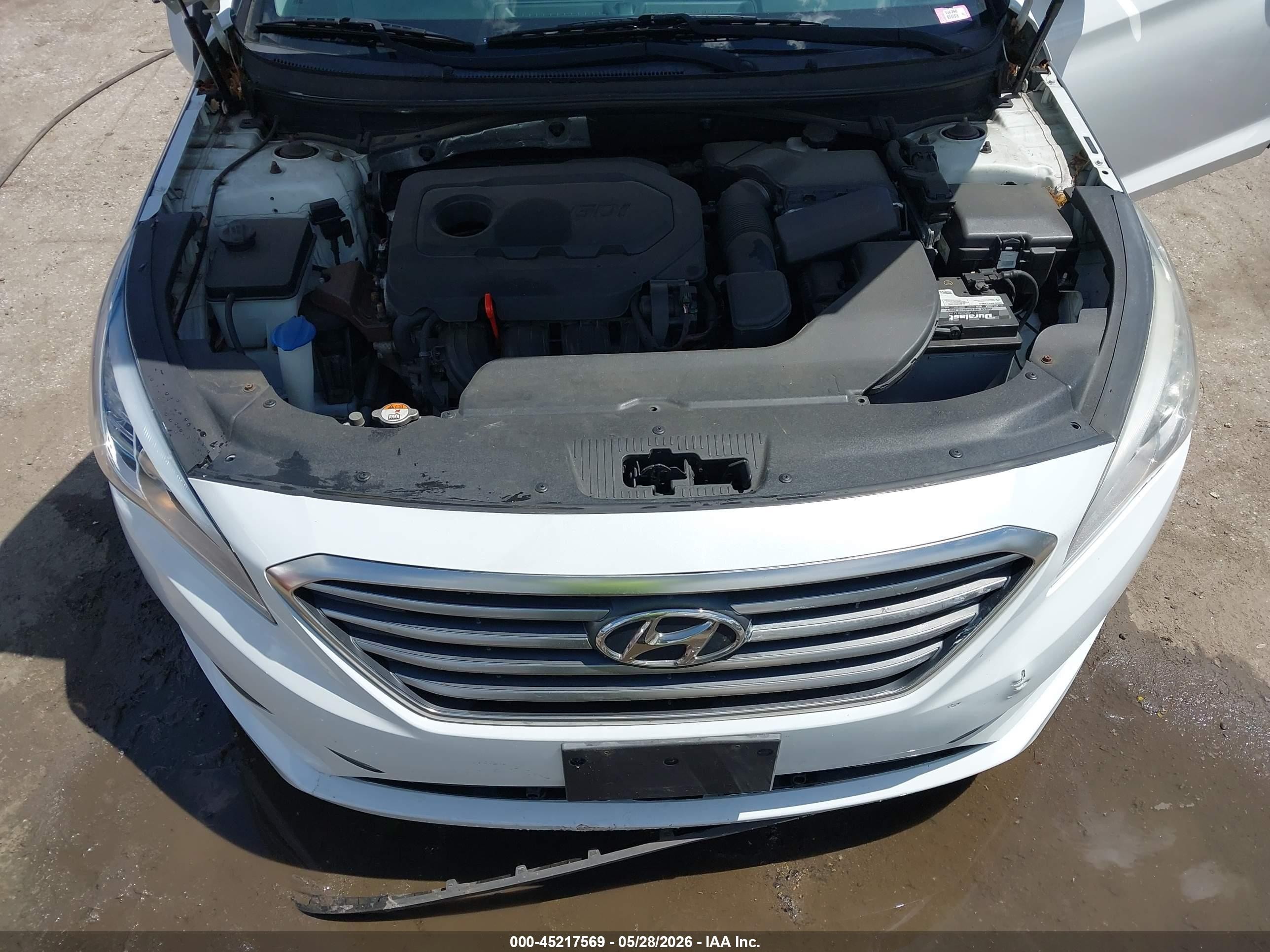 2015 Hyundai Sonata Se White vin: 5NPE24AF1FH087560