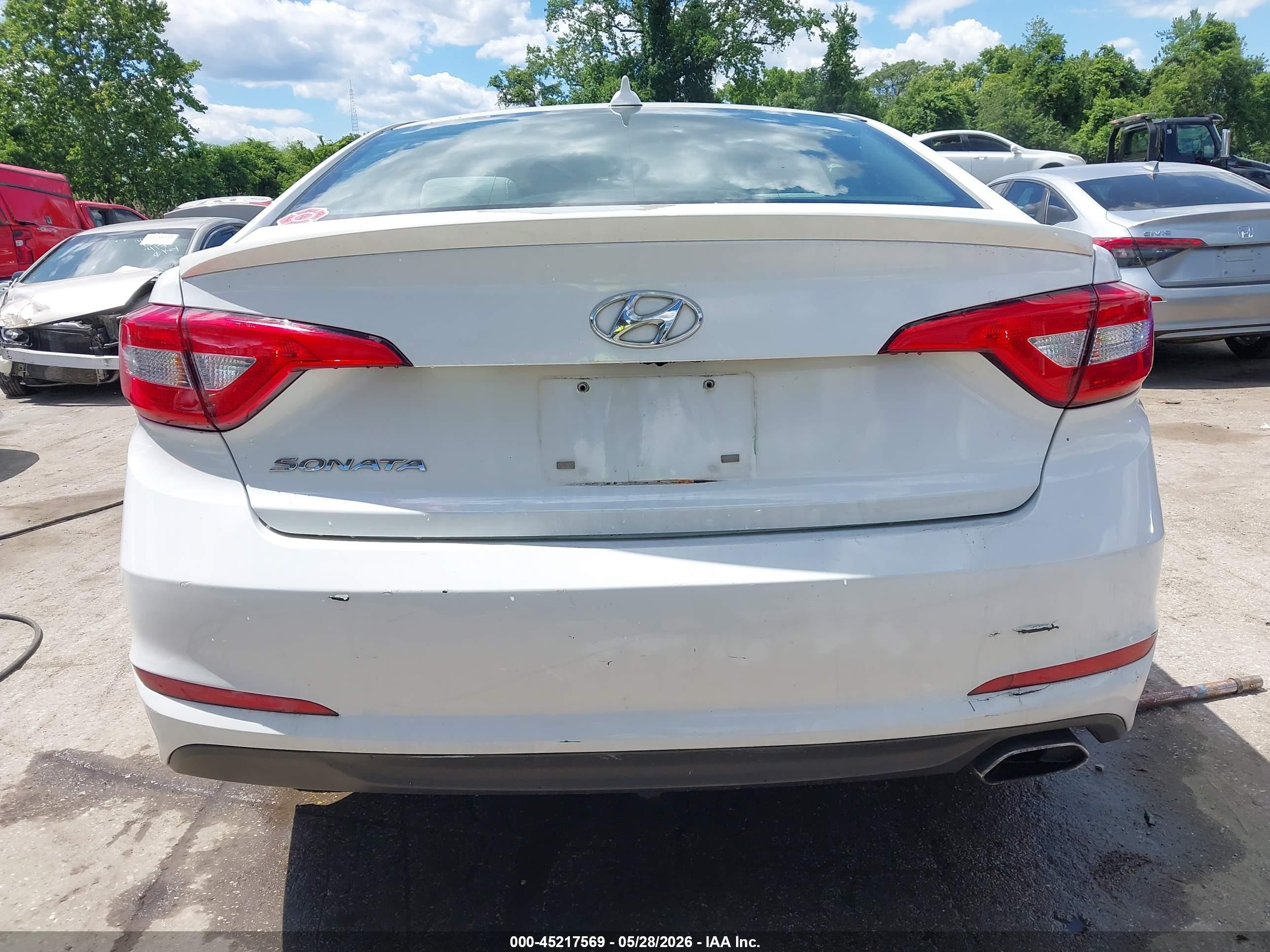 2015 Hyundai Sonata Se White vin: 5NPE24AF1FH087560