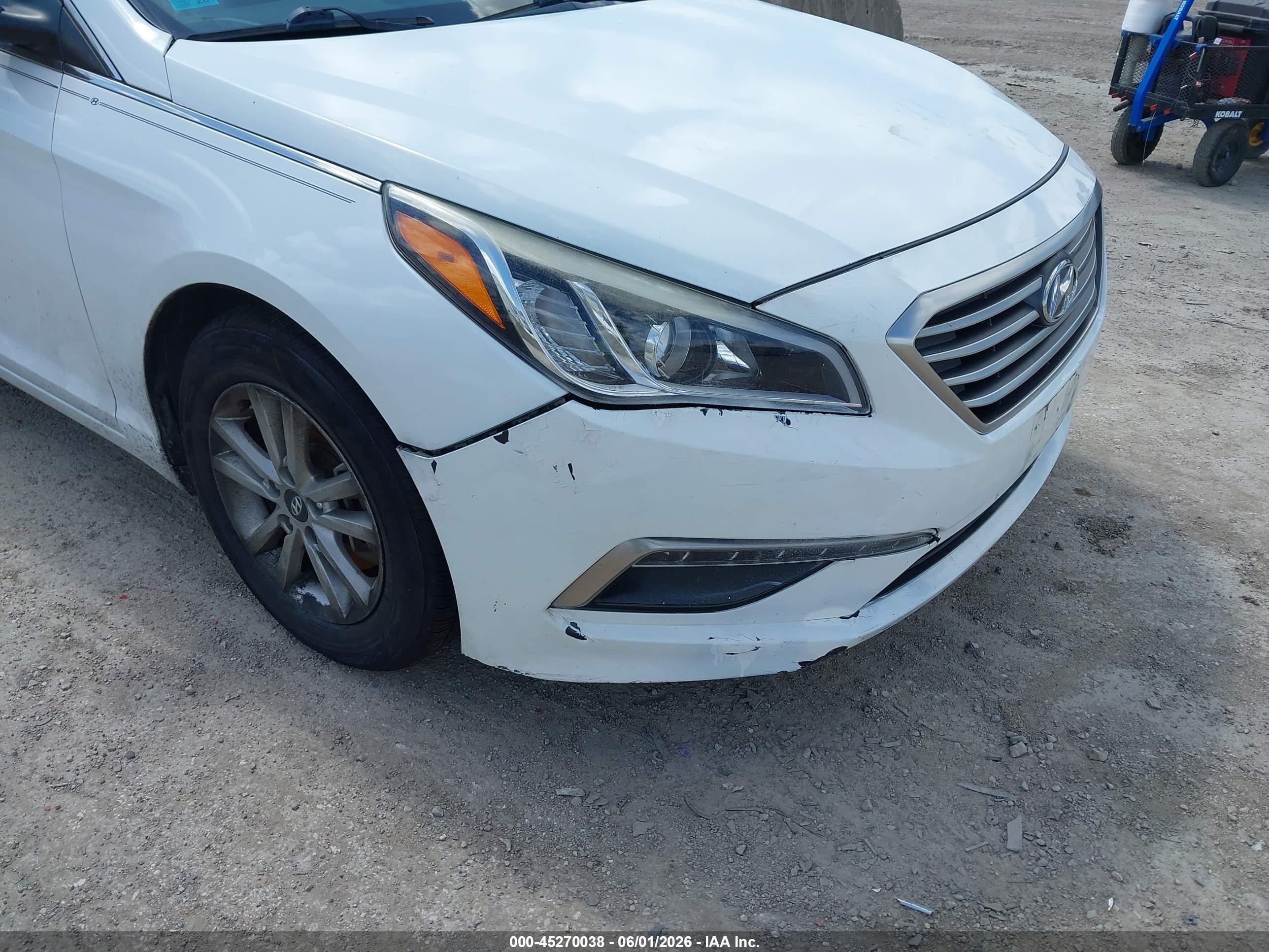 2015 Hyundai Sonata Se White vin: 5NPE24AF1FH093696