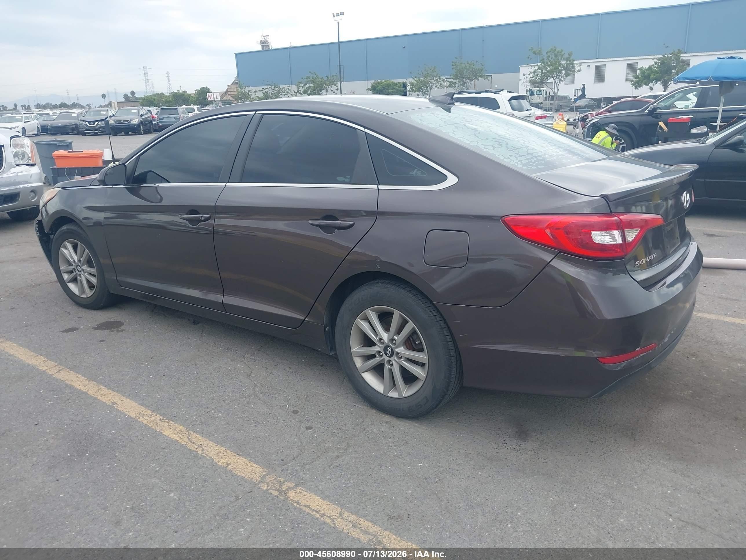 2015 Hyundai Sonata Se Коричневый vin: 5NPE24AF1FH120105