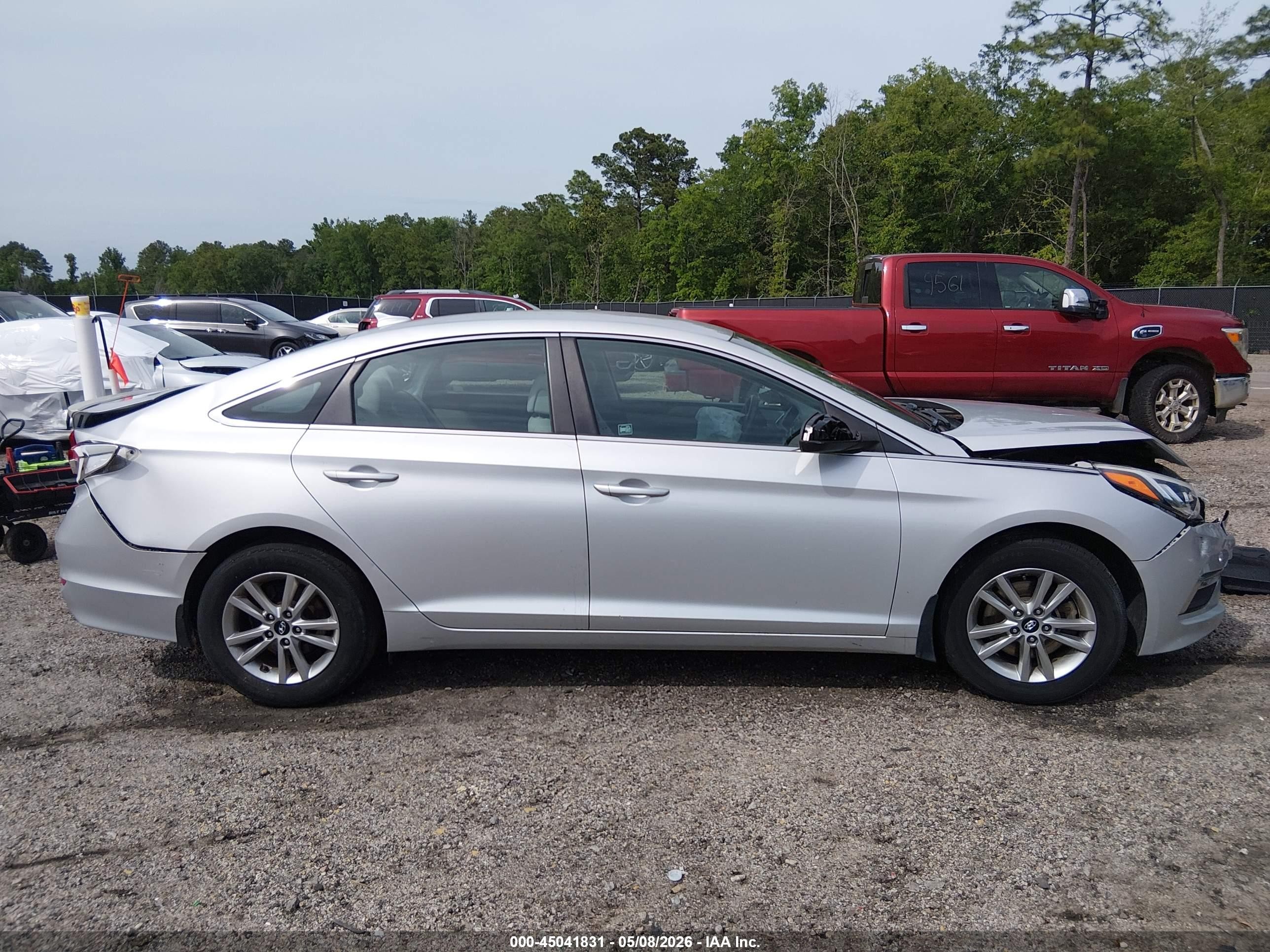2015 Hyundai Sonata Se Серебряный vin: 5NPE24AF1FH148759