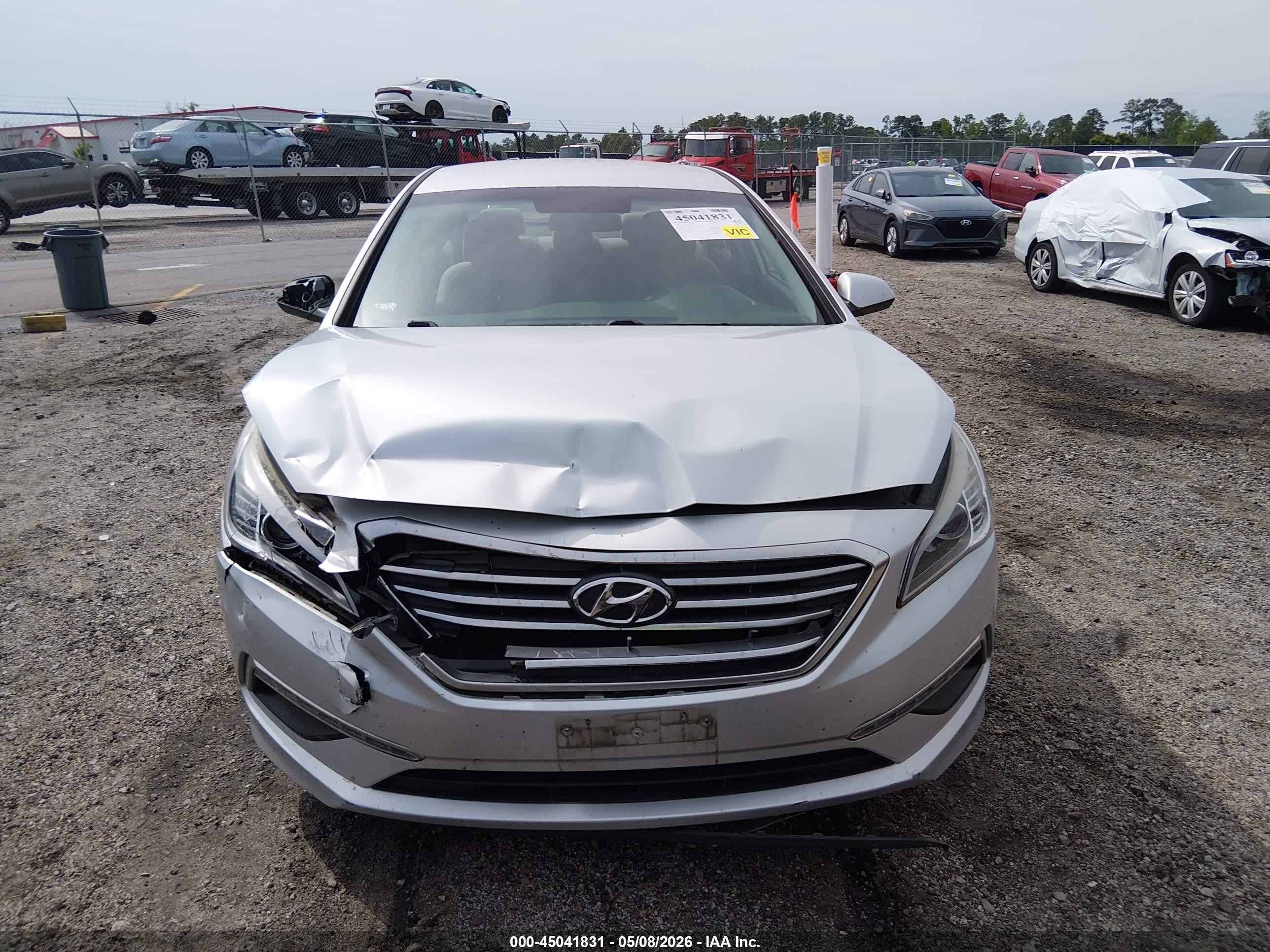 2015 Hyundai Sonata Se Серебряный vin: 5NPE24AF1FH148759