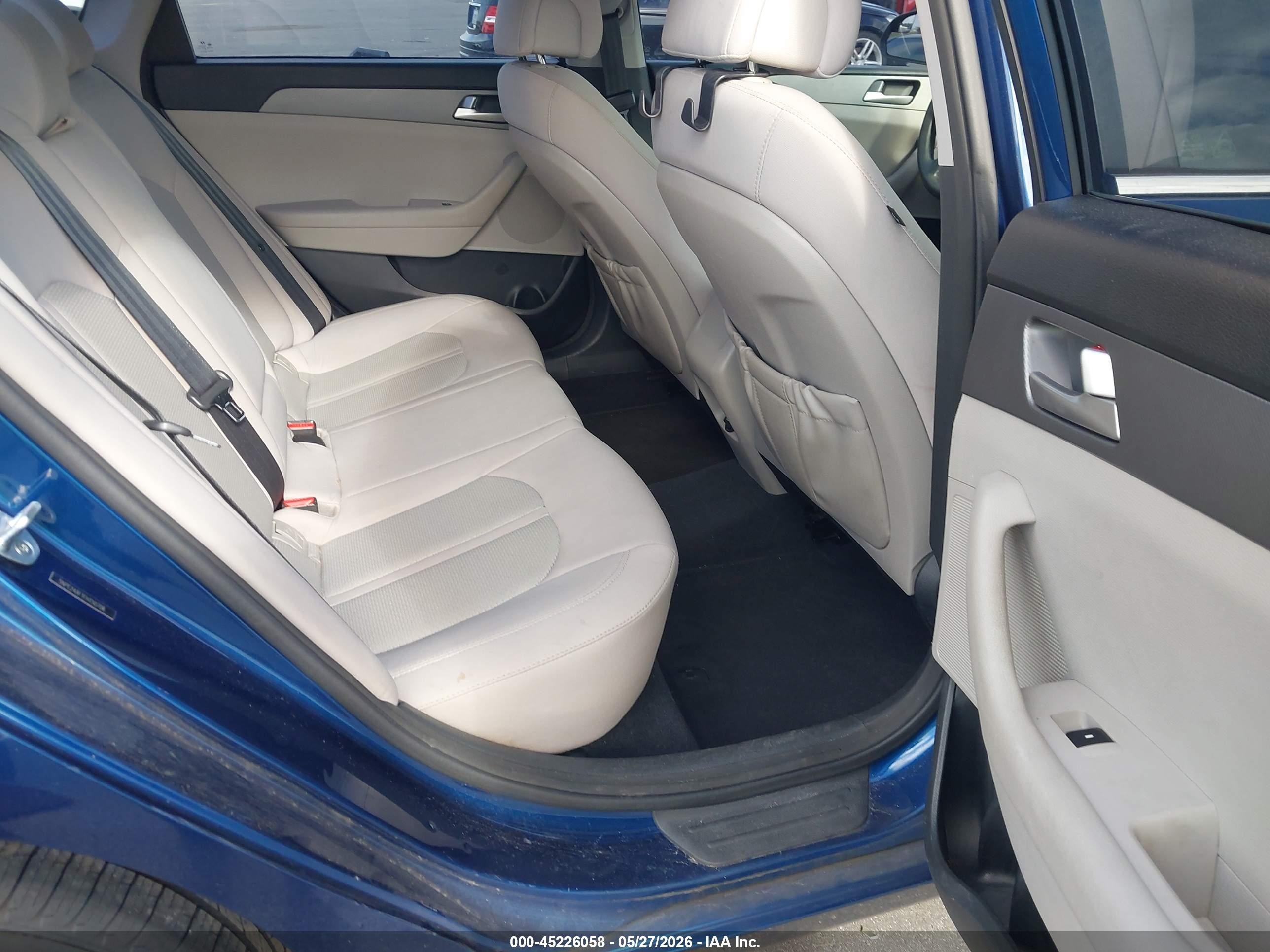 2015 Hyundai Sonata Se Blue vin: 5NPE24AF1FH150706