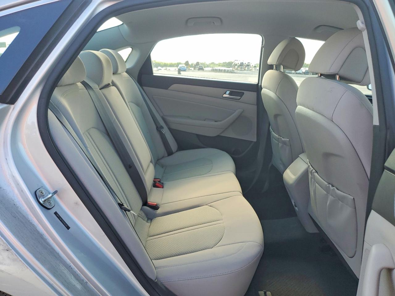 2015 Hyundai Sonata Se Silver vin: 5NPE24AF1FH158319