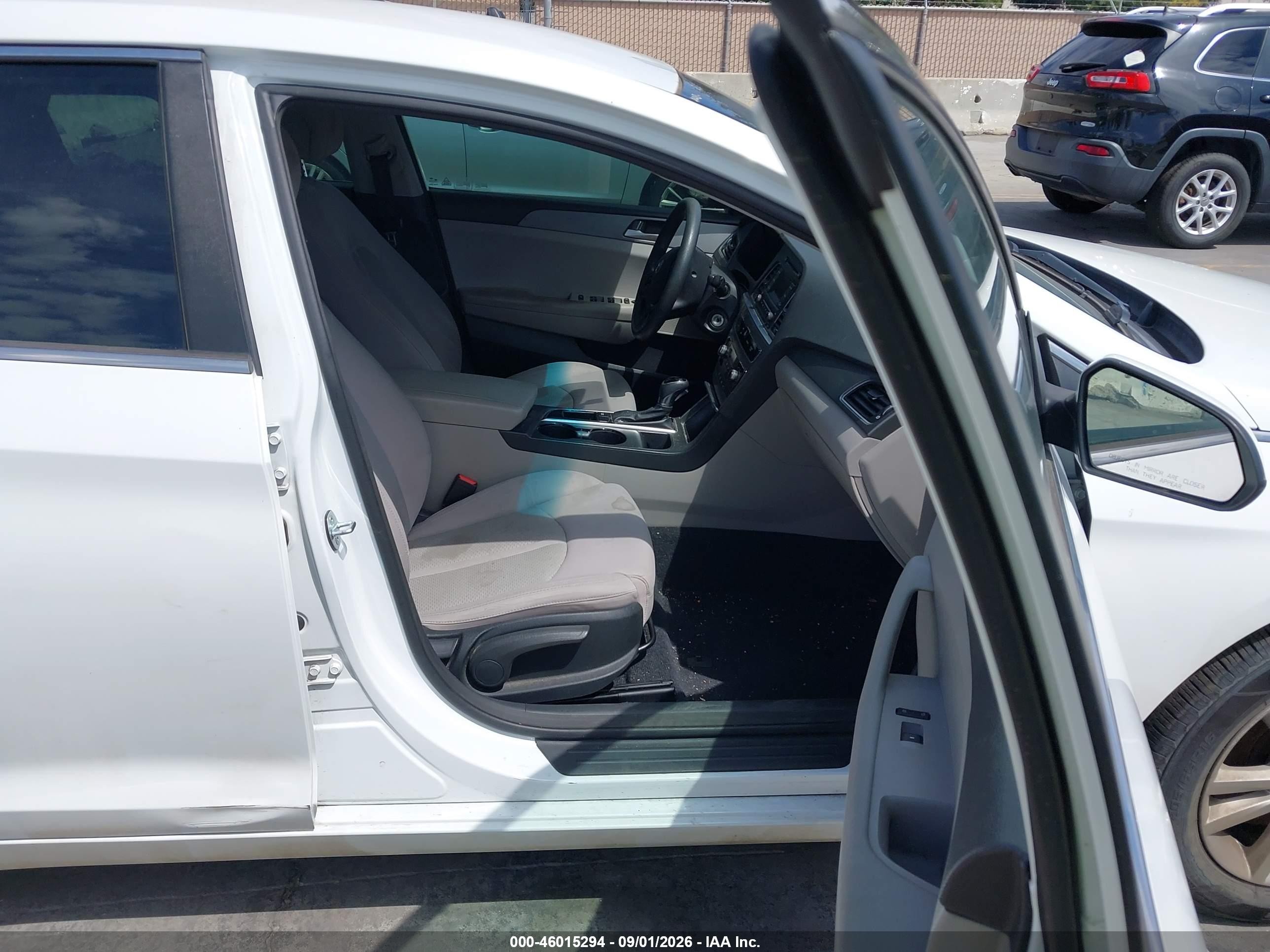 2015 Hyundai Sonata Se White vin: 5NPE24AF1FH164279