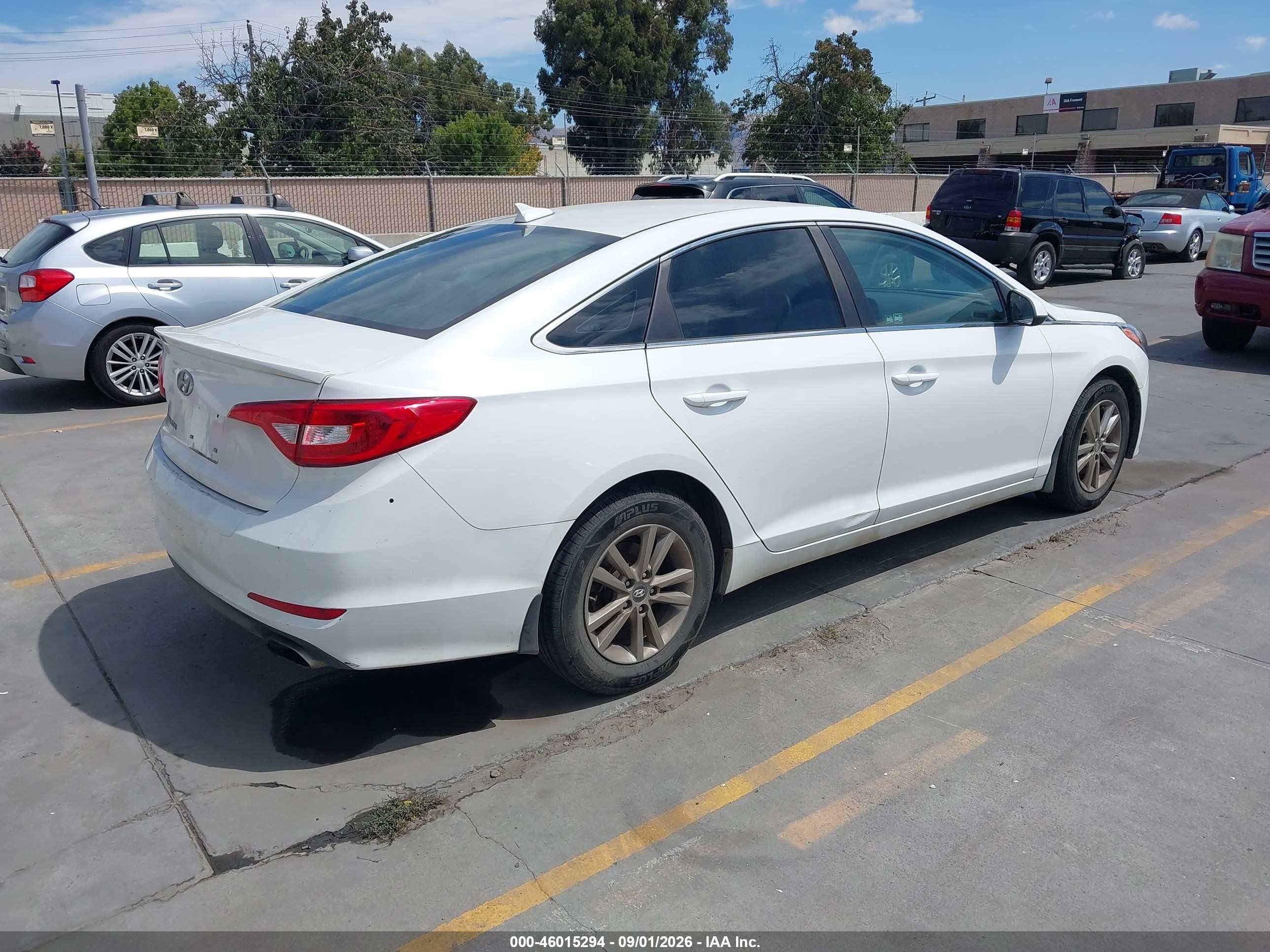 2015 Hyundai Sonata Se White vin: 5NPE24AF1FH164279