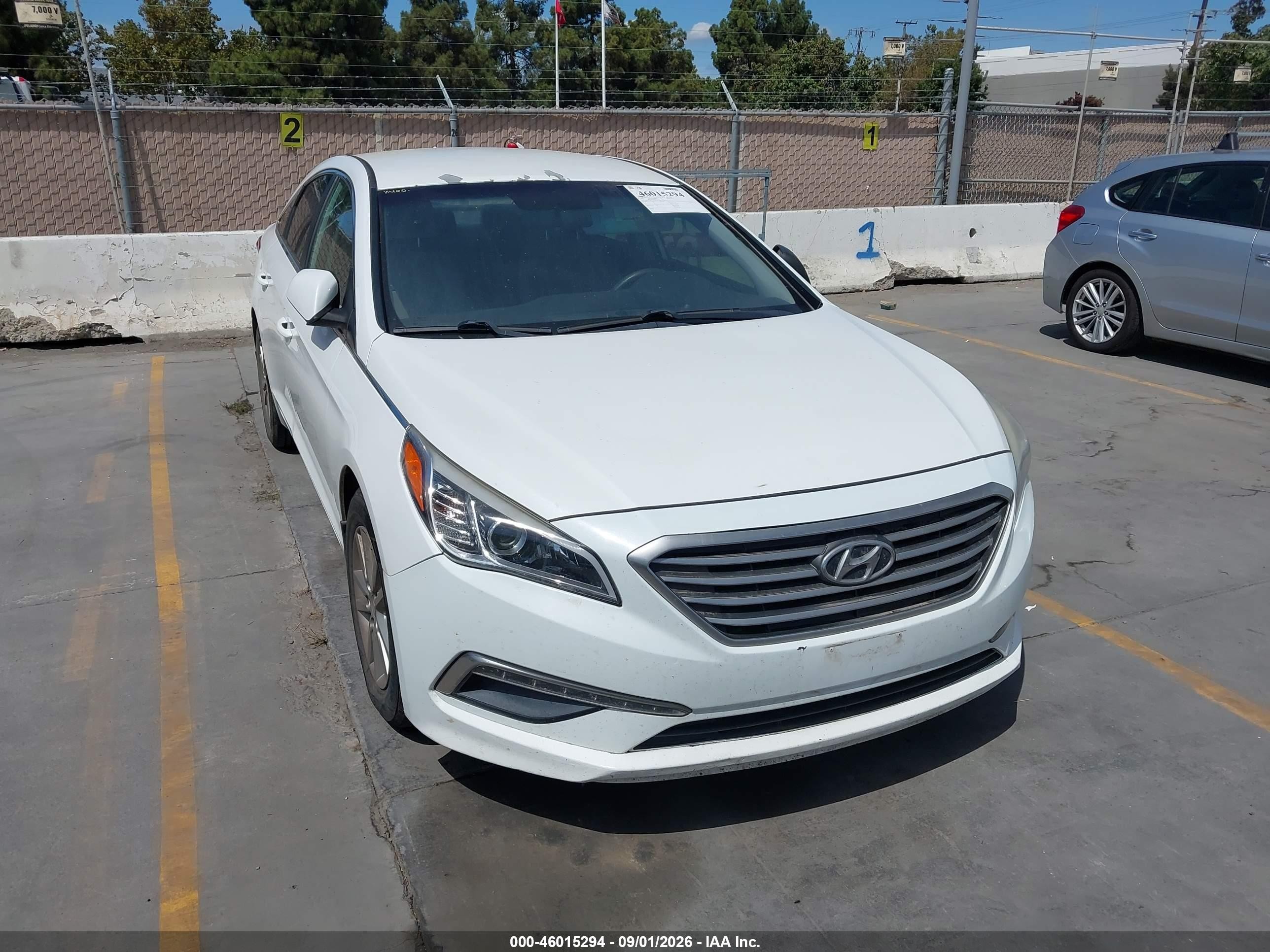 2015 Hyundai Sonata Se White vin: 5NPE24AF1FH164279