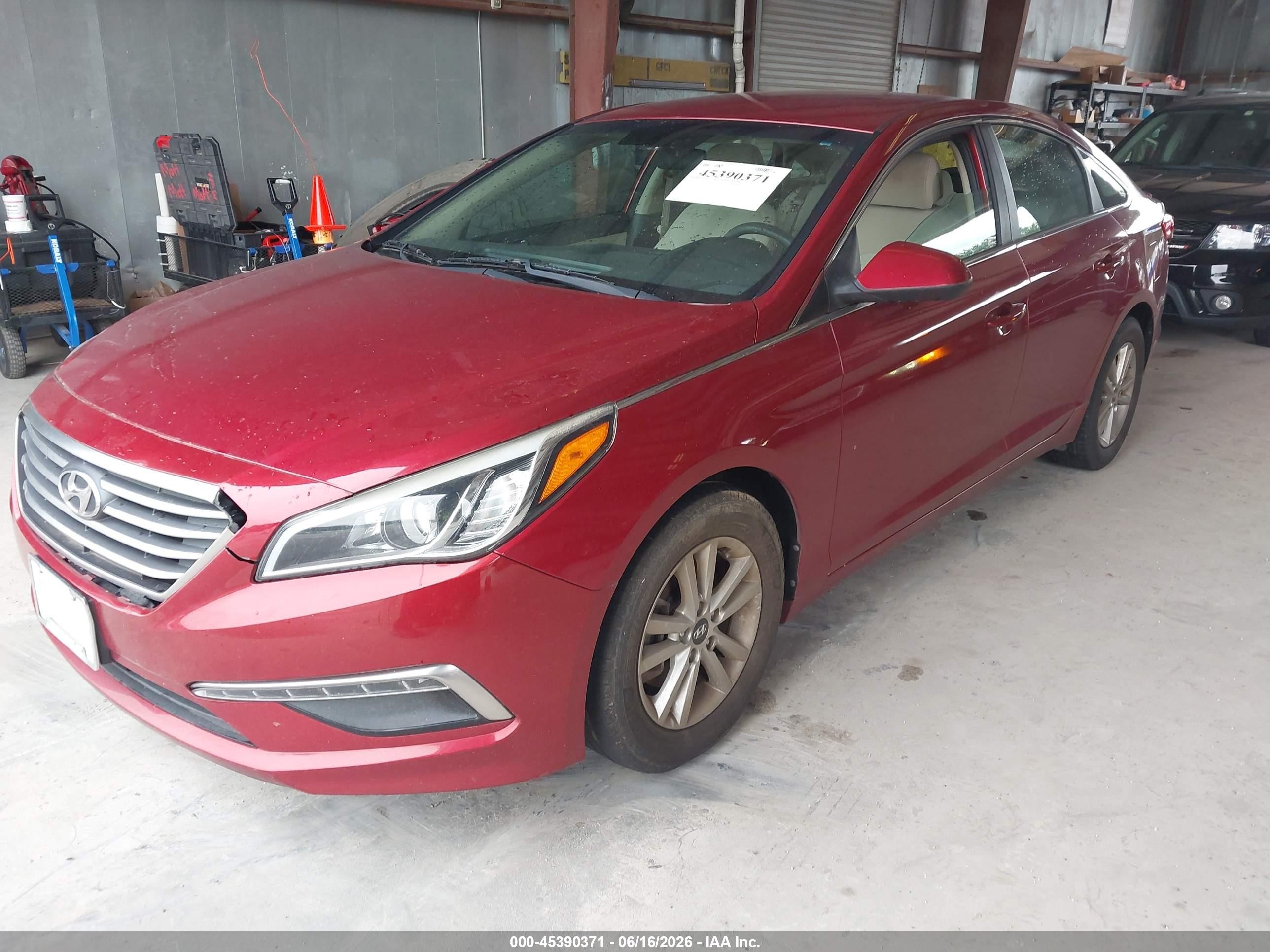 2015 Hyundai Sonata Se Burgundy vin: 5NPE24AF1FH172205