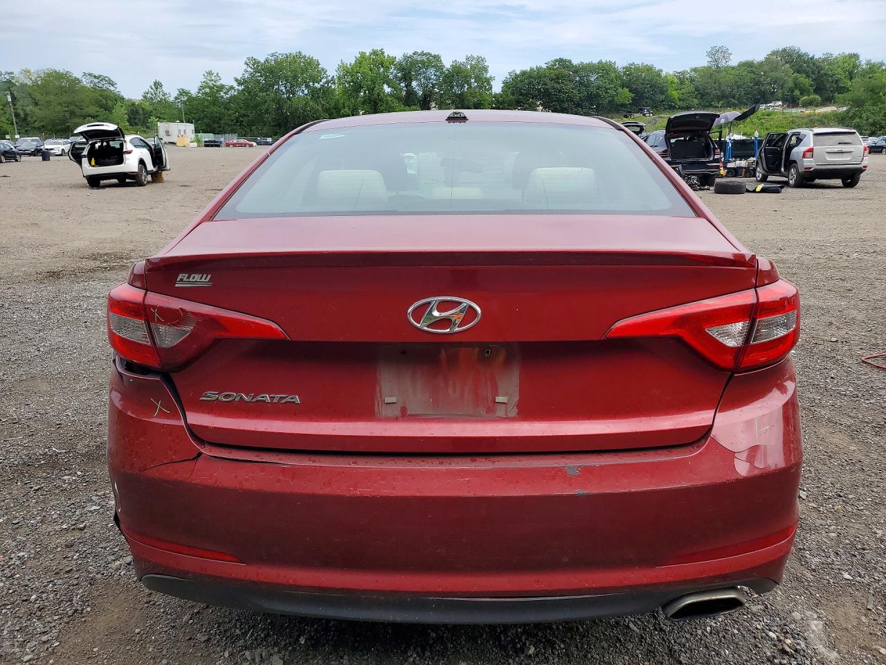 2015 Hyundai Sonata Se Red vin: 5NPE24AF1FH177856