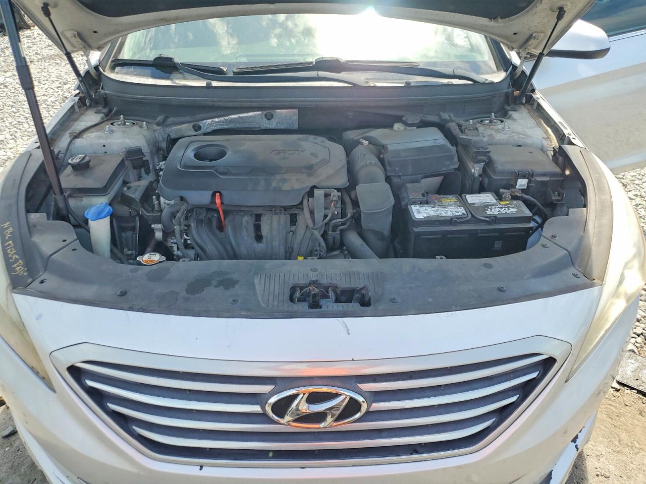 2015 Hyundai Sonata Se Silver vin: 5NPE24AF1FH181034