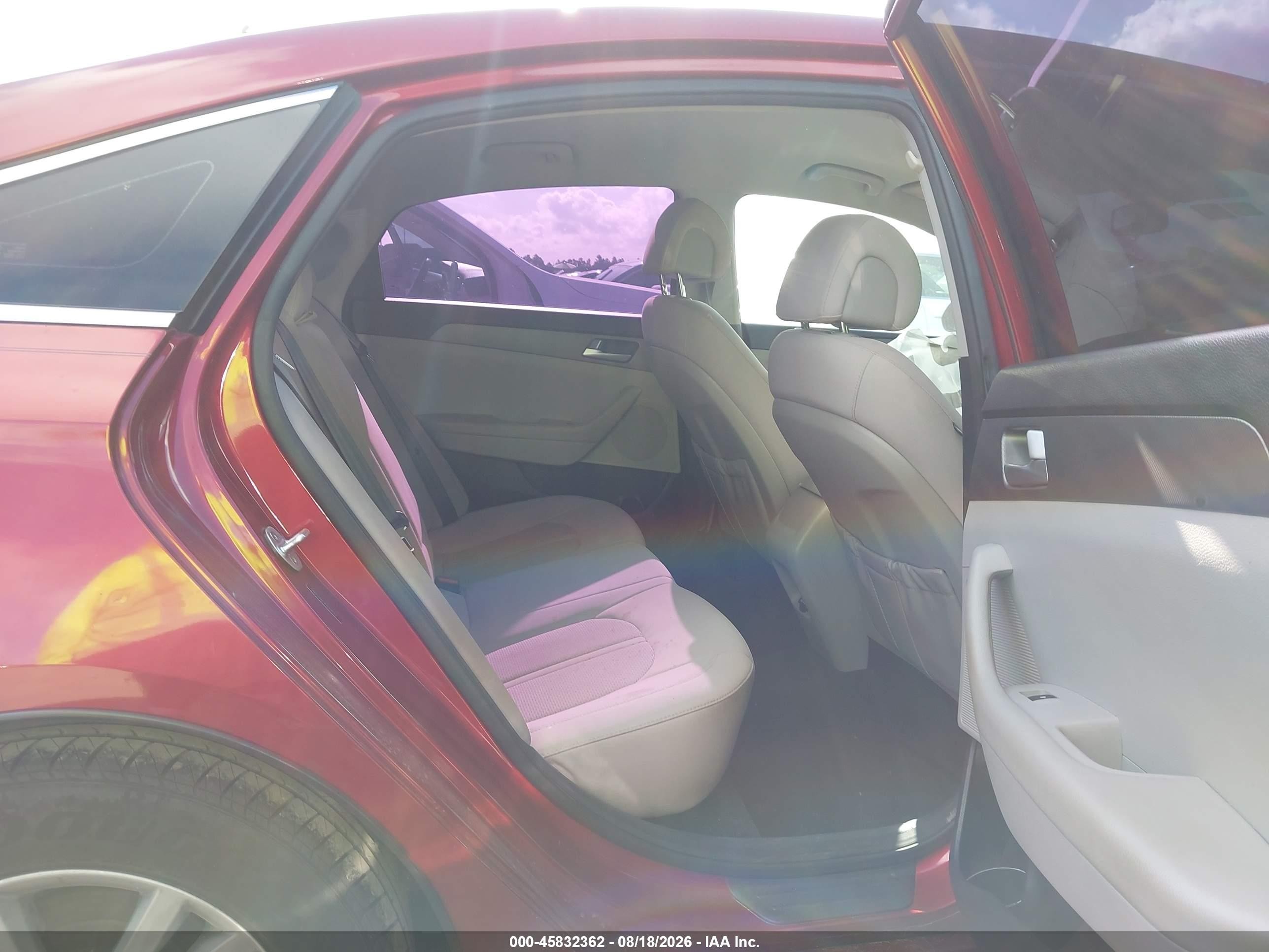 2015 Hyundai Sonata Se Red vin: 5NPE24AF1FH204117