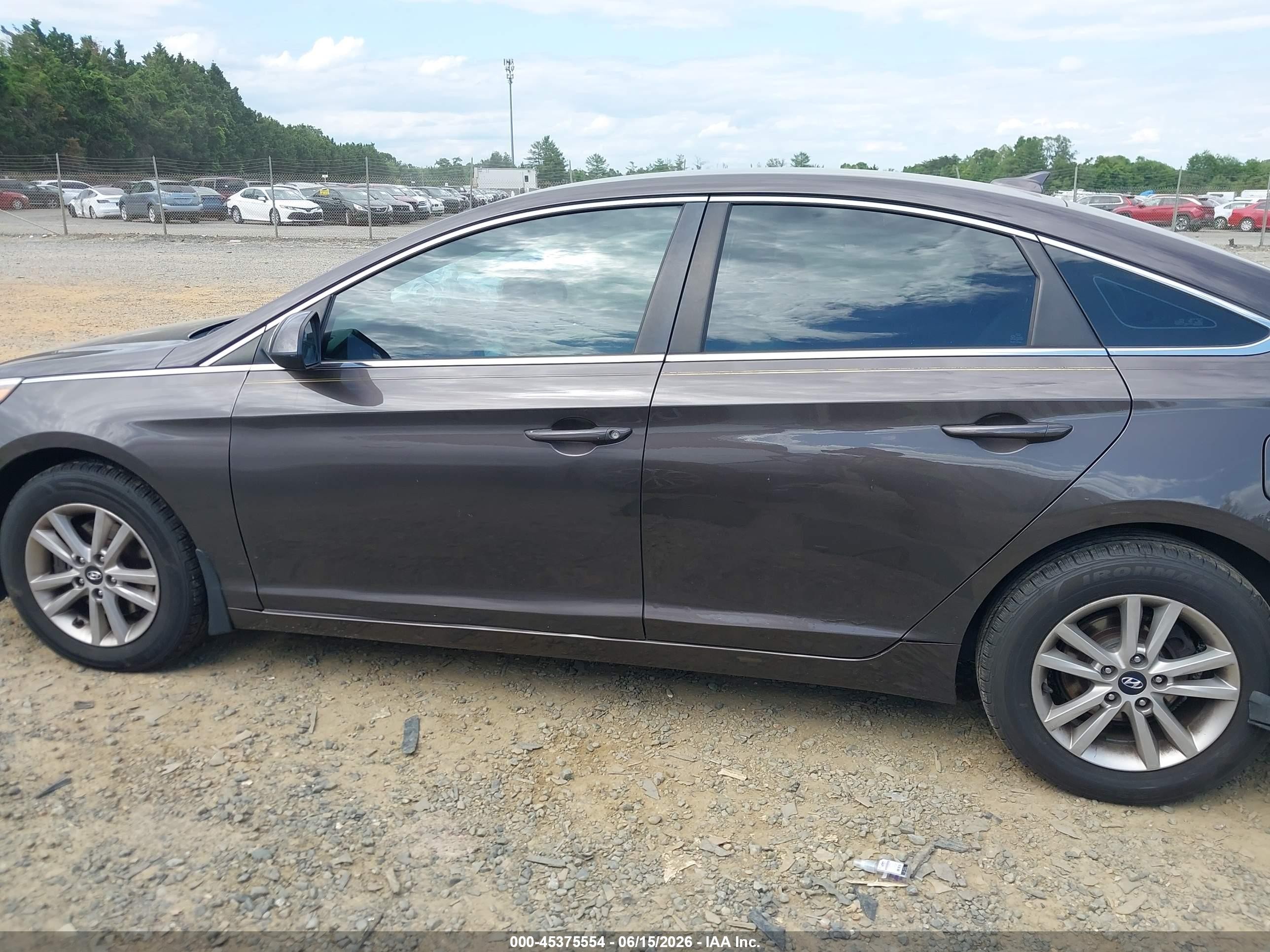 2015 Hyundai Sonata Se Brown vin: 5NPE24AF1FH207485