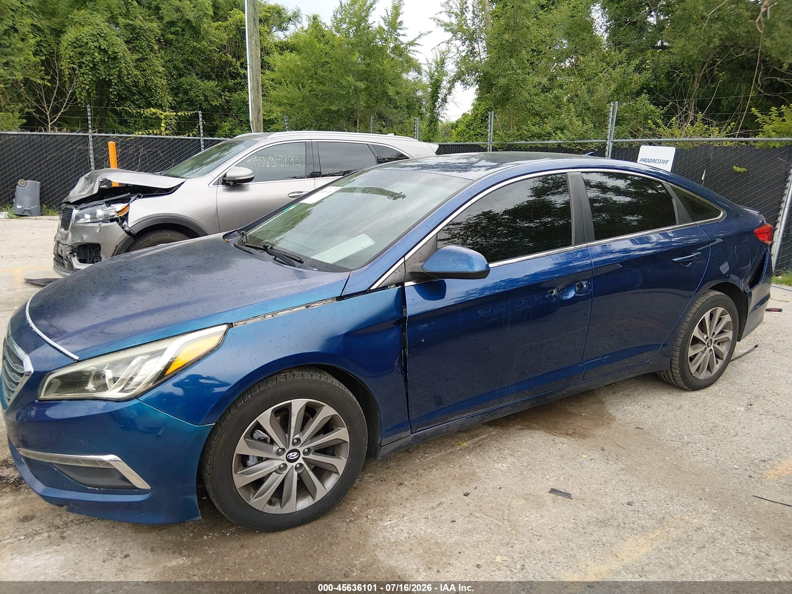2015 Hyundai Sonata Se Blue vin: 5NPE24AF1FH208202