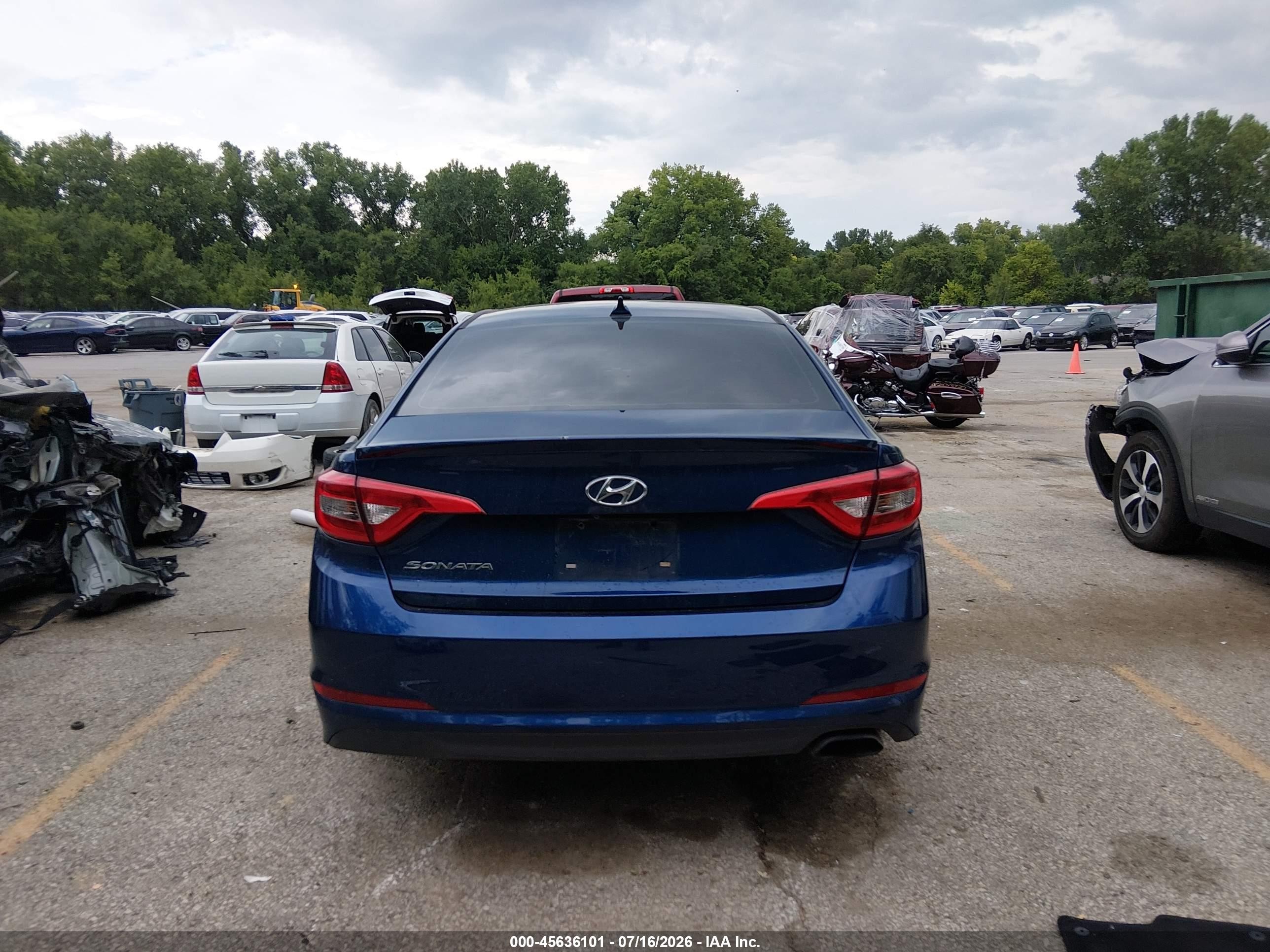 2015 Hyundai Sonata Se Blue vin: 5NPE24AF1FH208202