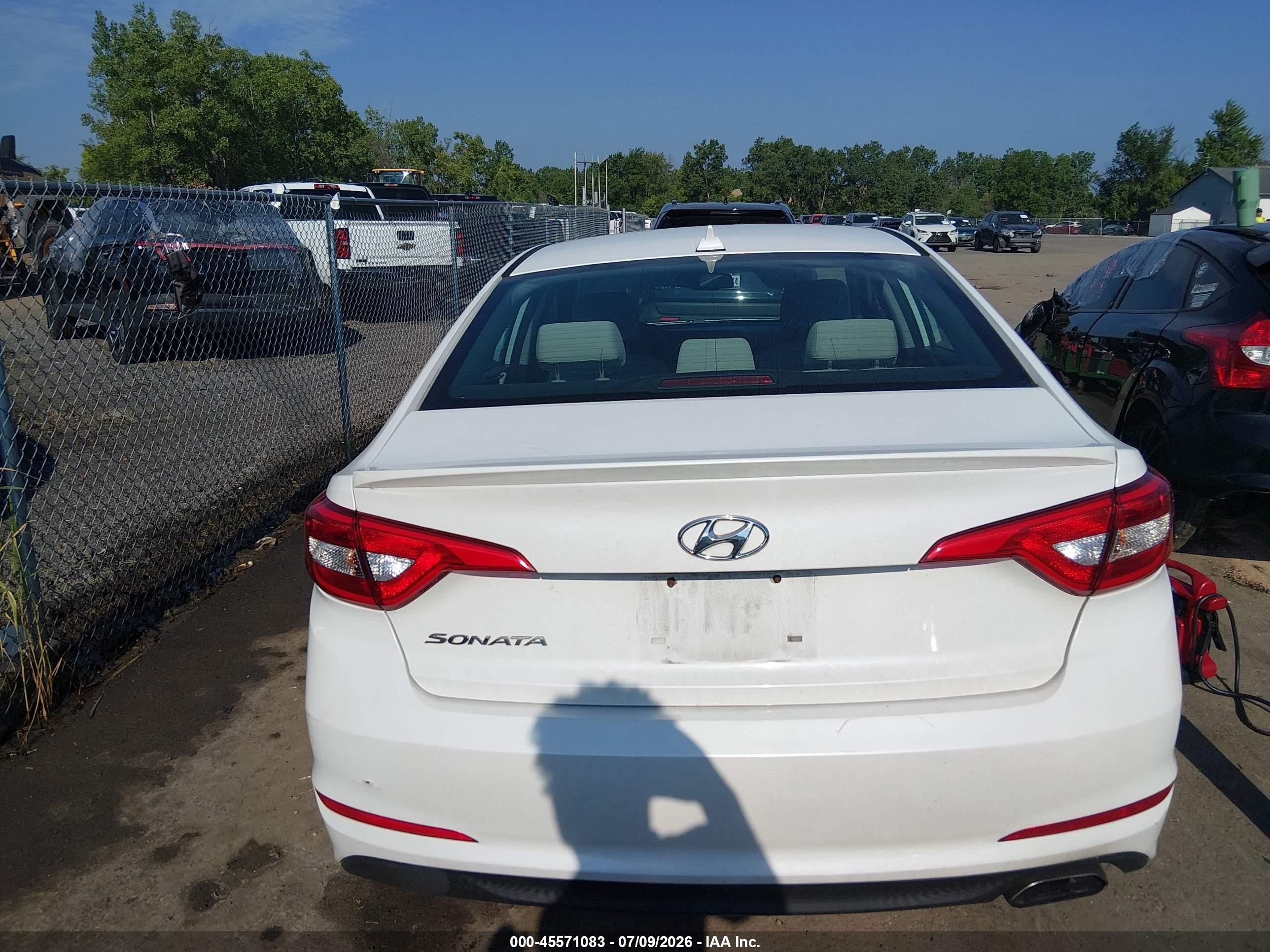 2015 Hyundai Sonata Se White vin: 5NPE24AF1FH212069