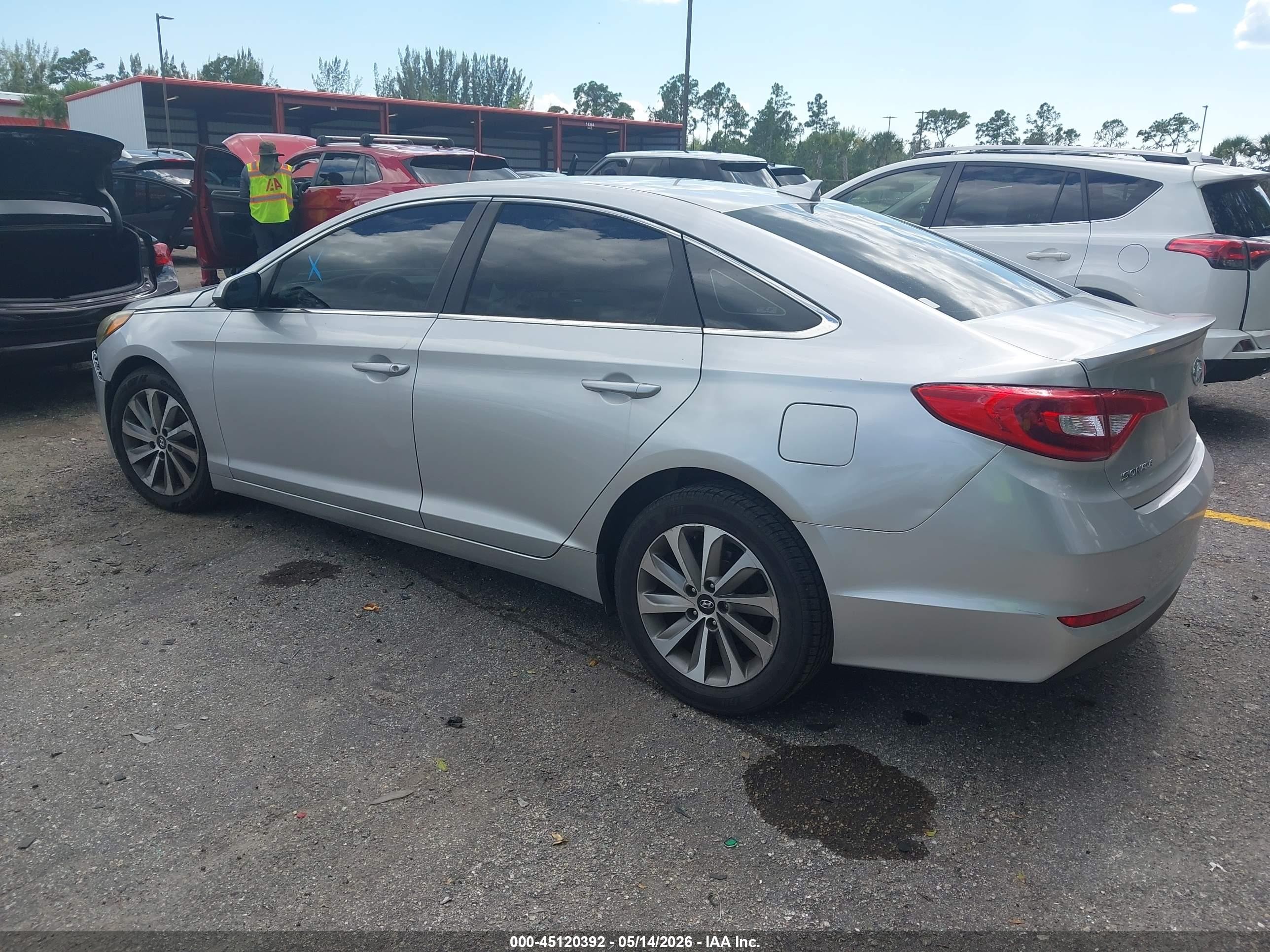 2015 Hyundai Sonata Se Silver vin: 5NPE24AF1FH217787
