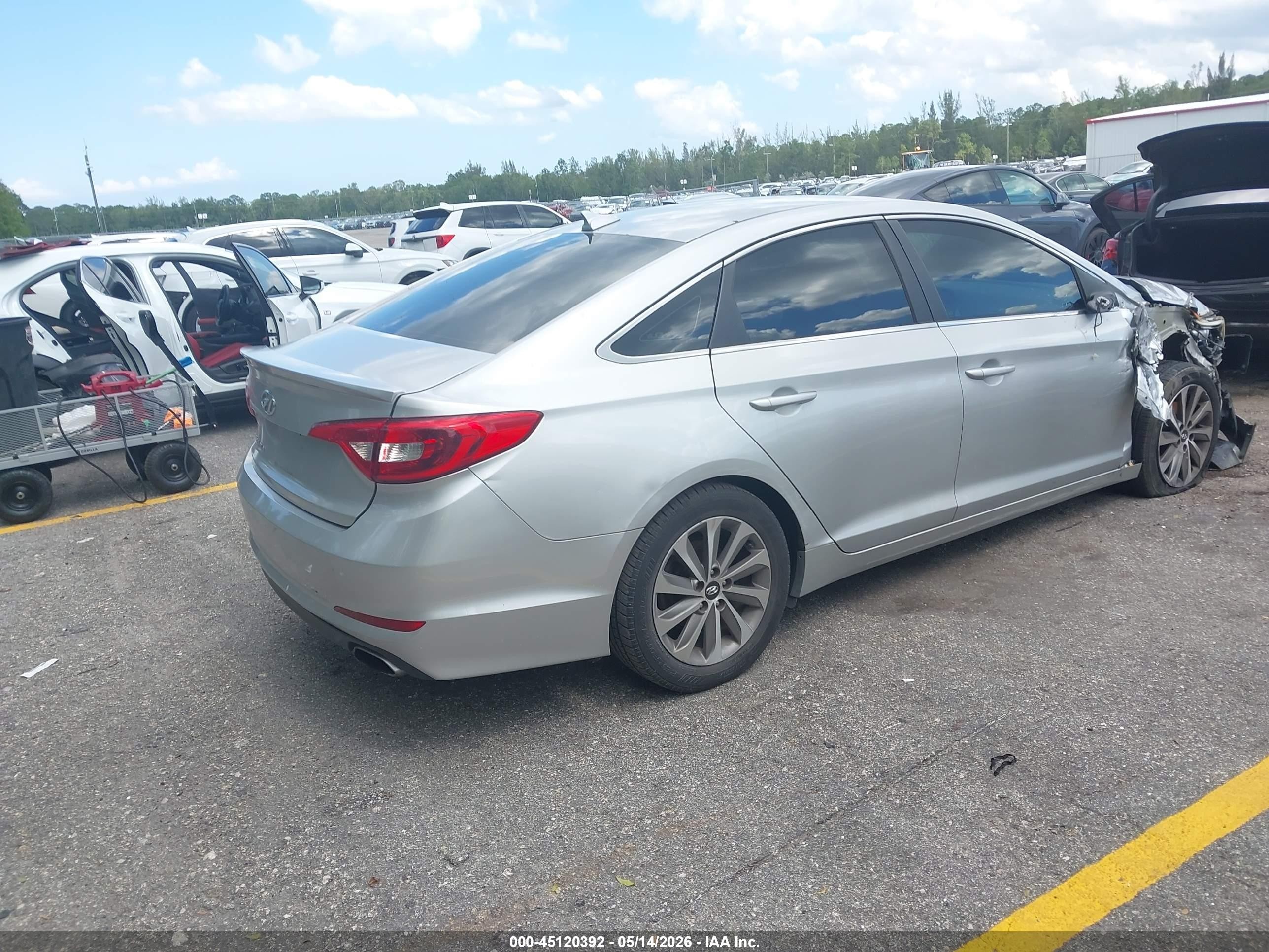 2015 Hyundai Sonata Se Silver vin: 5NPE24AF1FH217787
