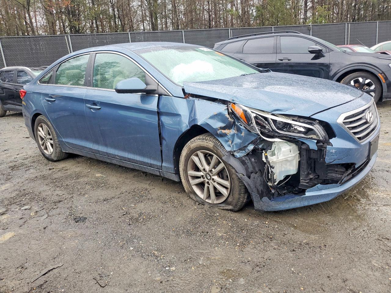 2015 Hyundai Sonata Se Синий vin: 5NPE24AF1FH221144