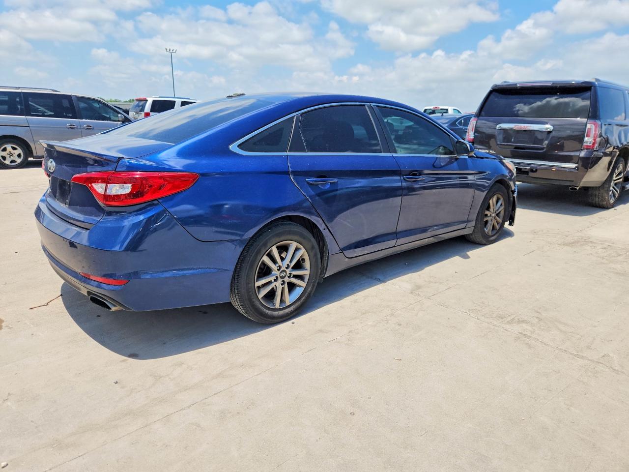 2015 Hyundai Sonata Se Blue vin: 5NPE24AF1FH225744