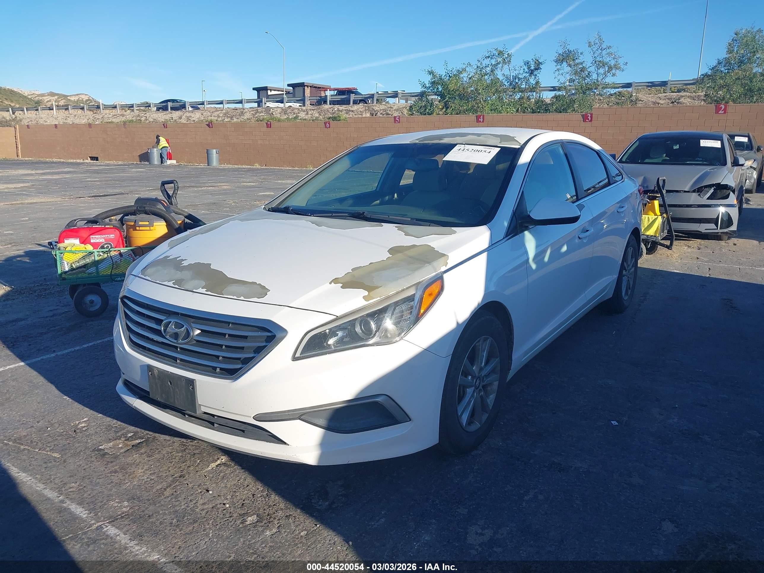 2017 Hyundai Sonata Se Белый vin: 5NPE24AF1HH450359
